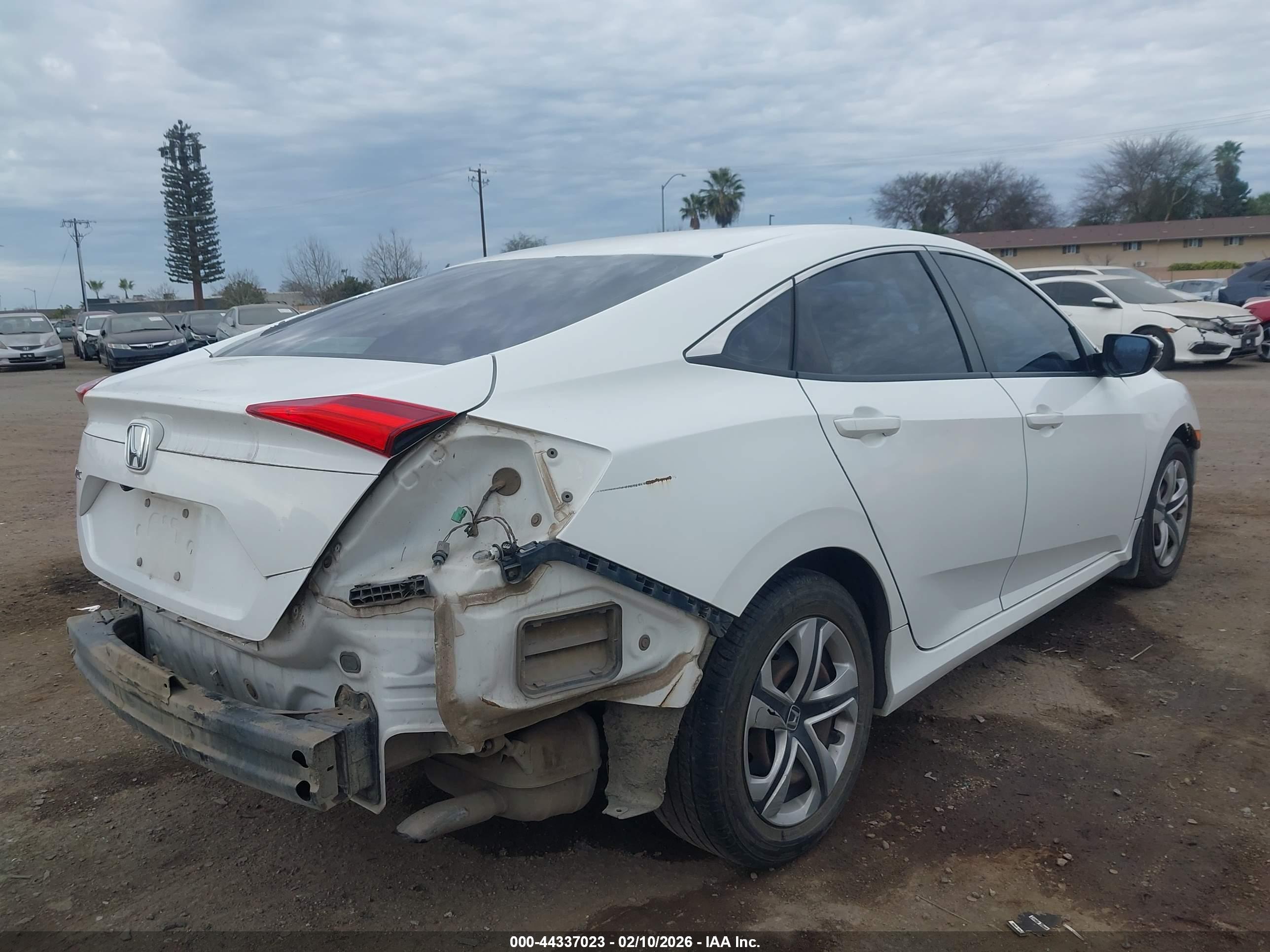 HONDA CIVIC image 4