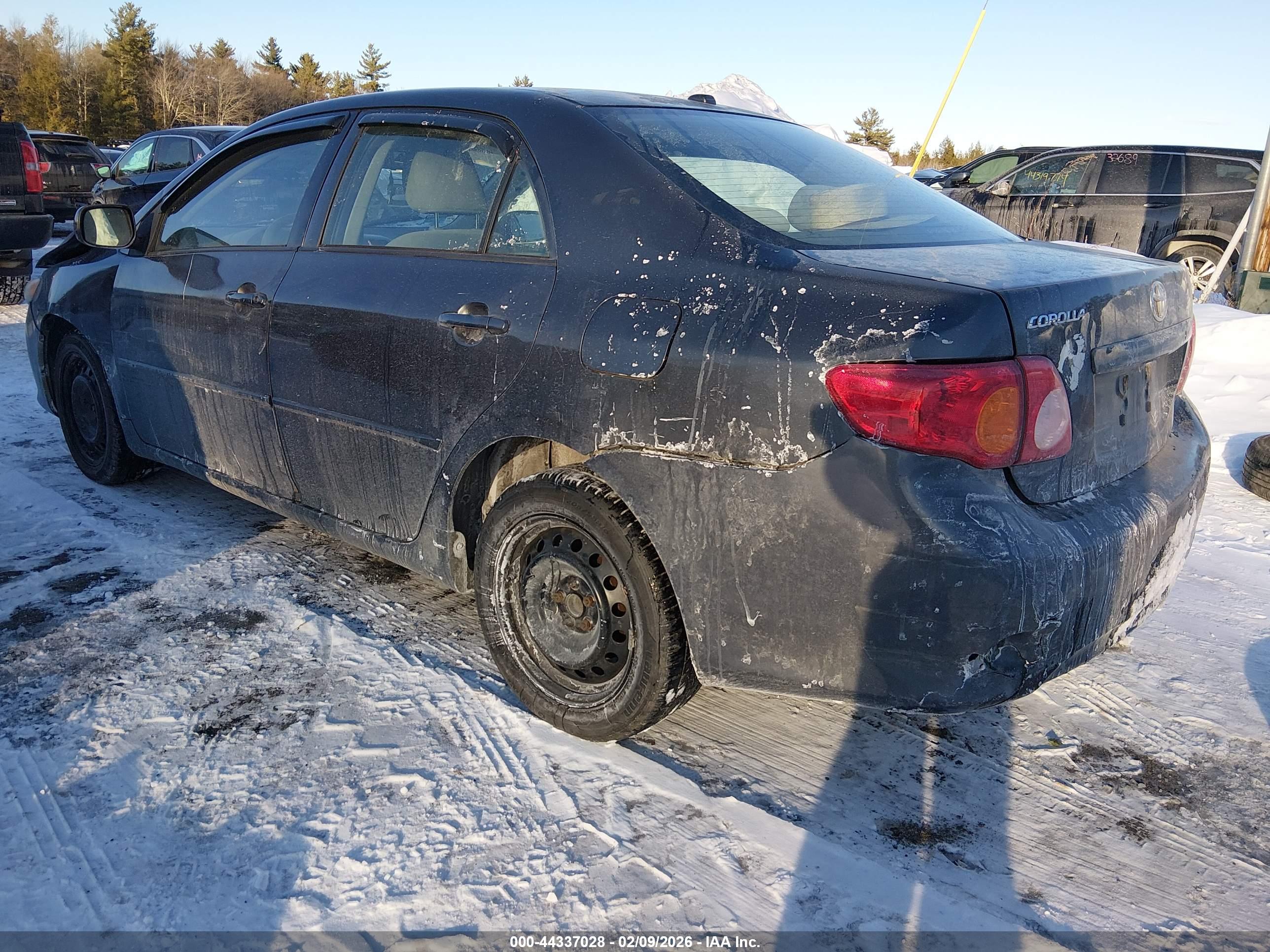 TOYOTA COROLLA image 3