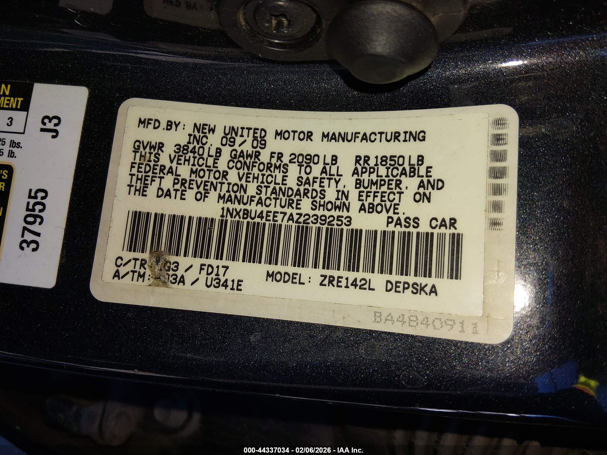TOYOTA COROLLA image 9