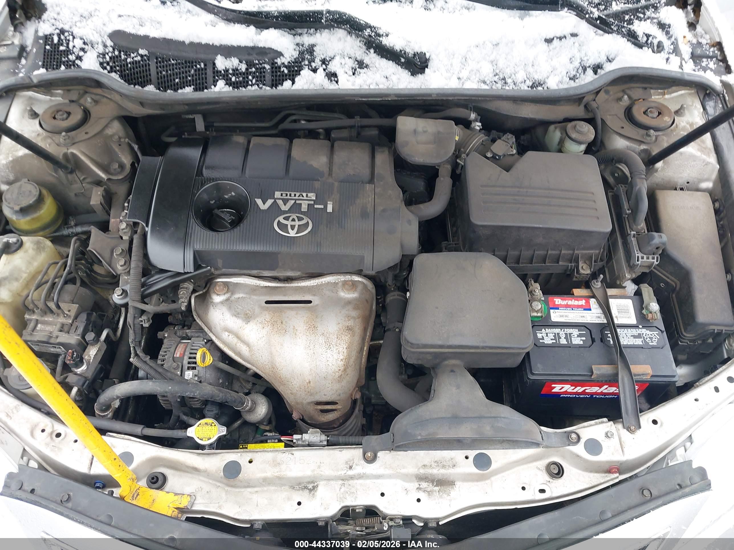 TOYOTA CAMRY image 10