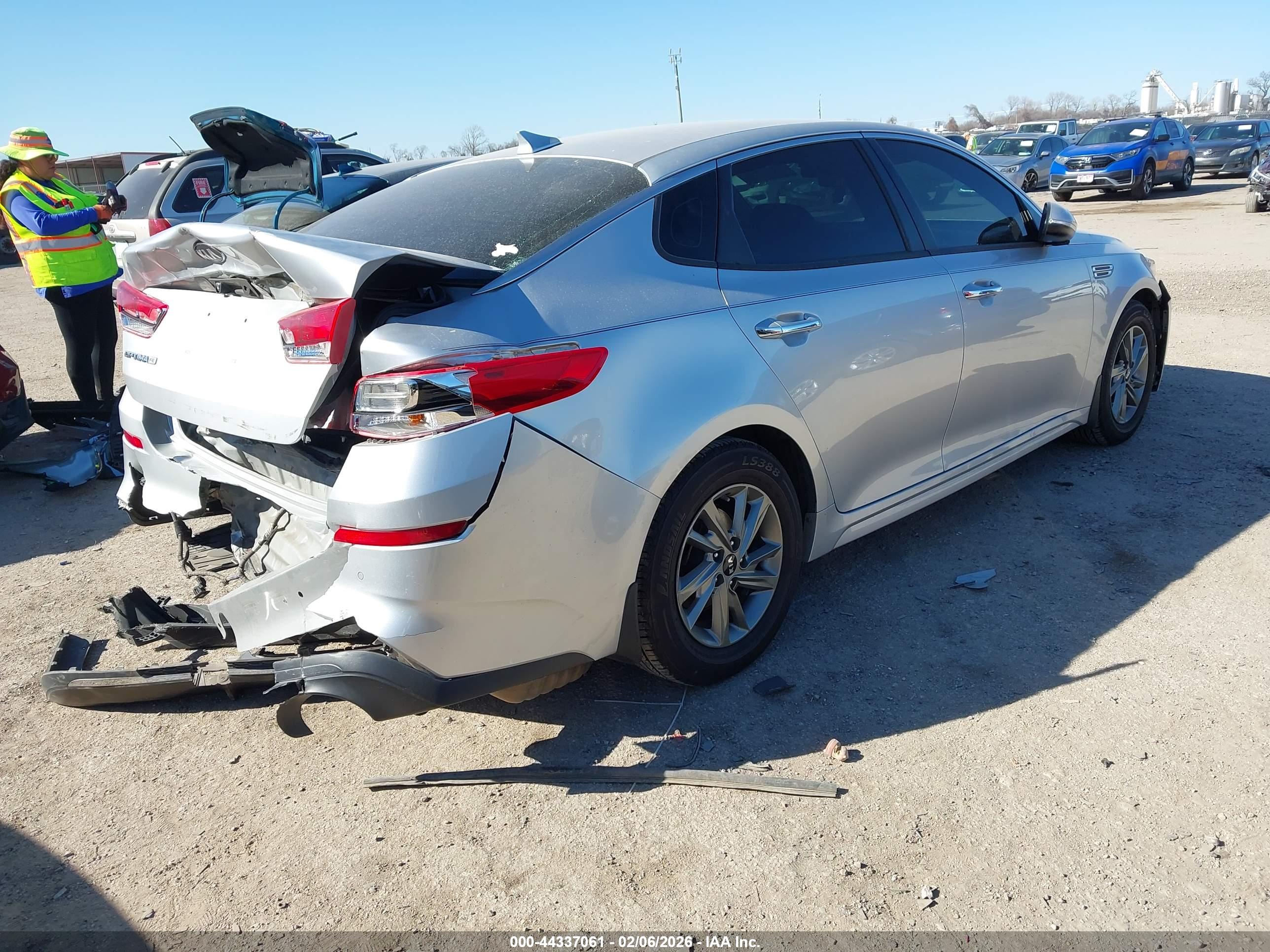 KIA OPTIMA image 4