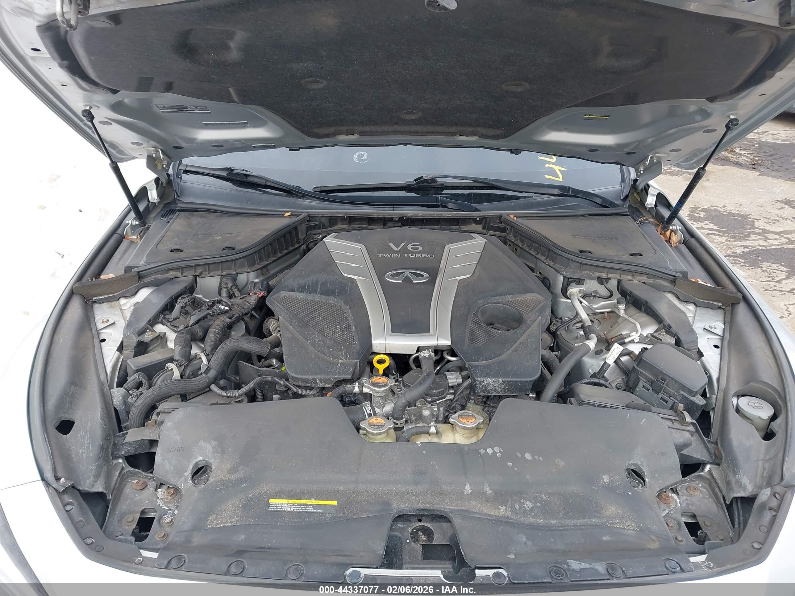 INFINITI Q50 image 10