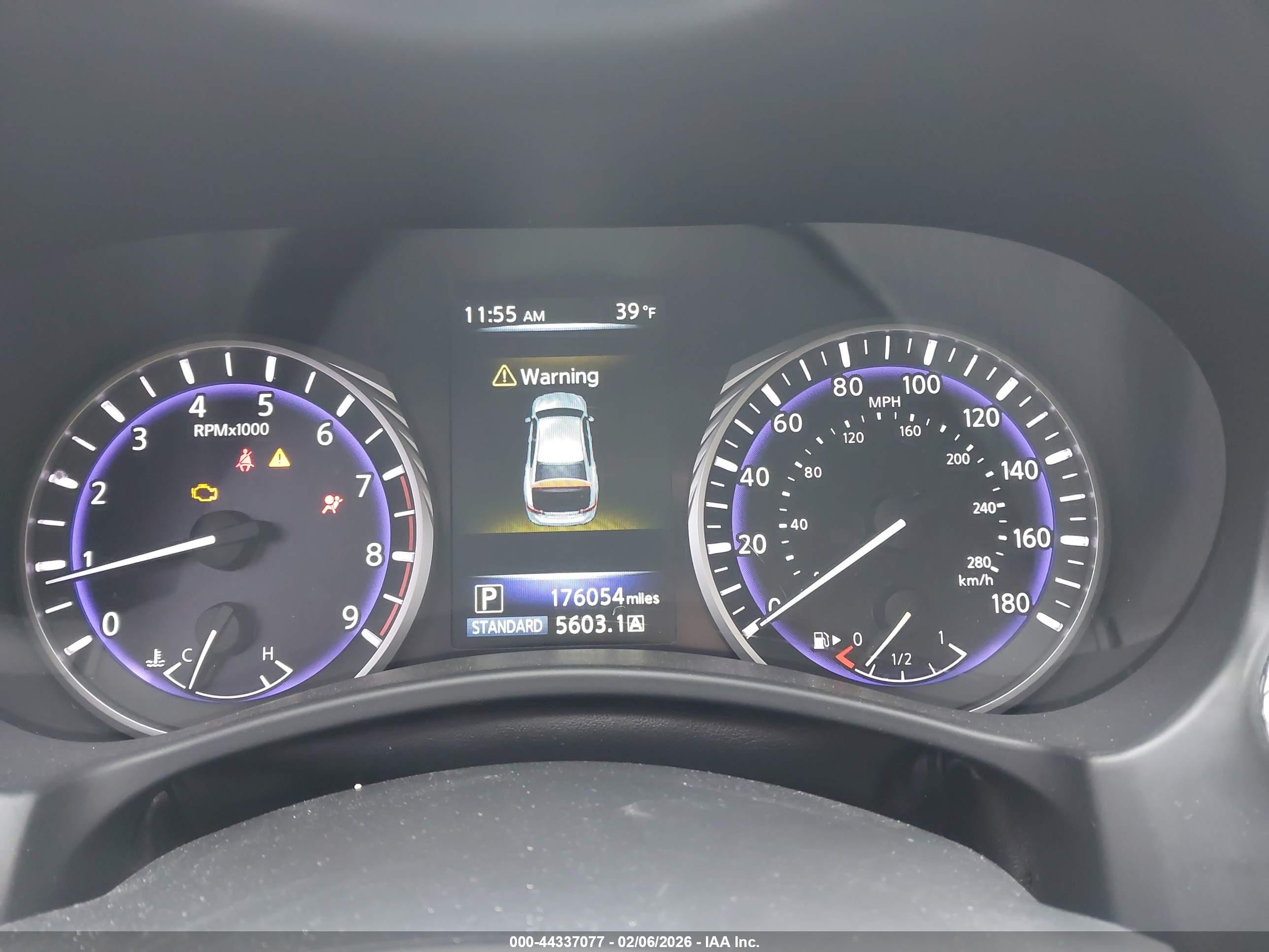 INFINITI Q50 image 7