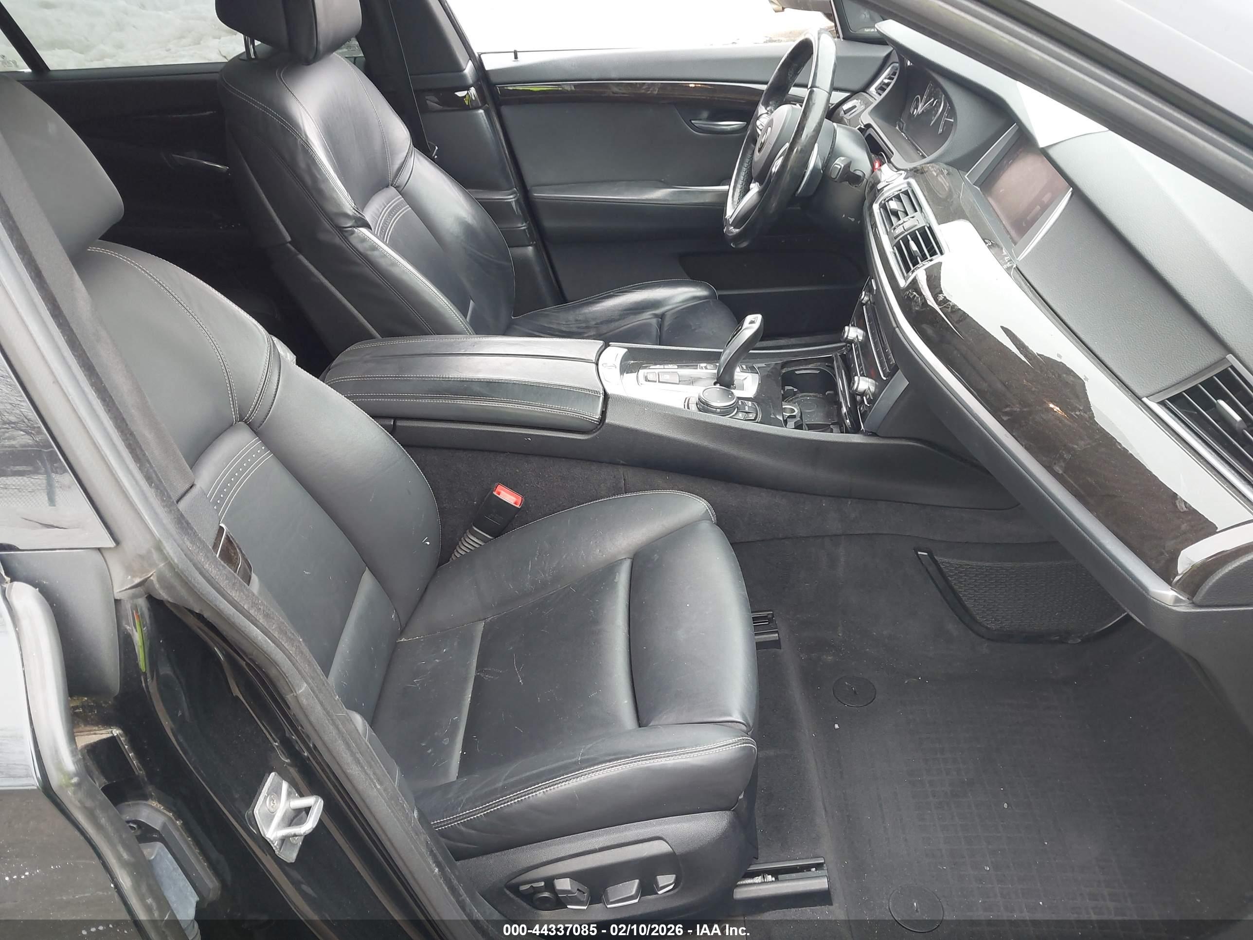 BMW 535I image 5
