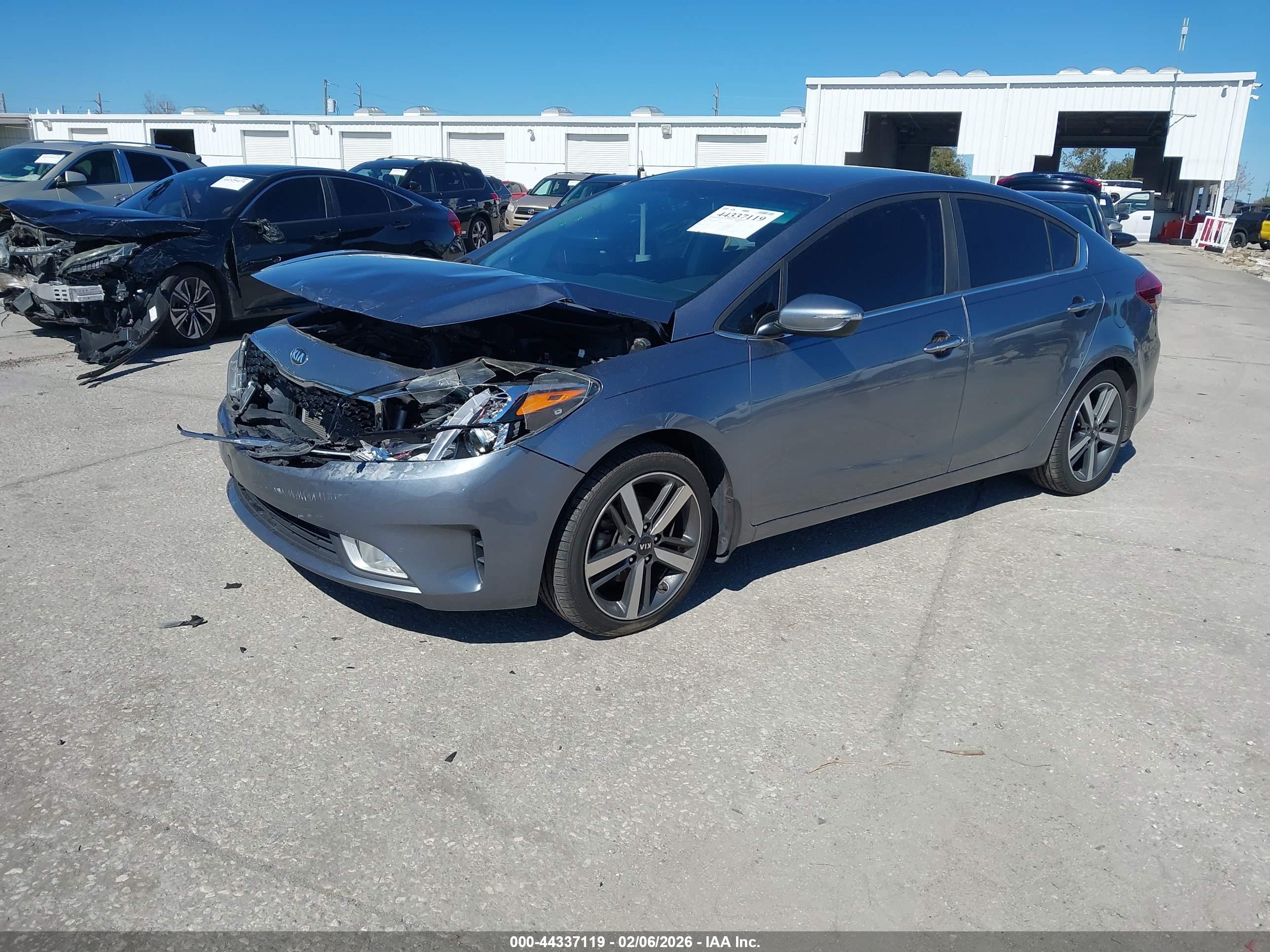 KIA FORTE image 2
