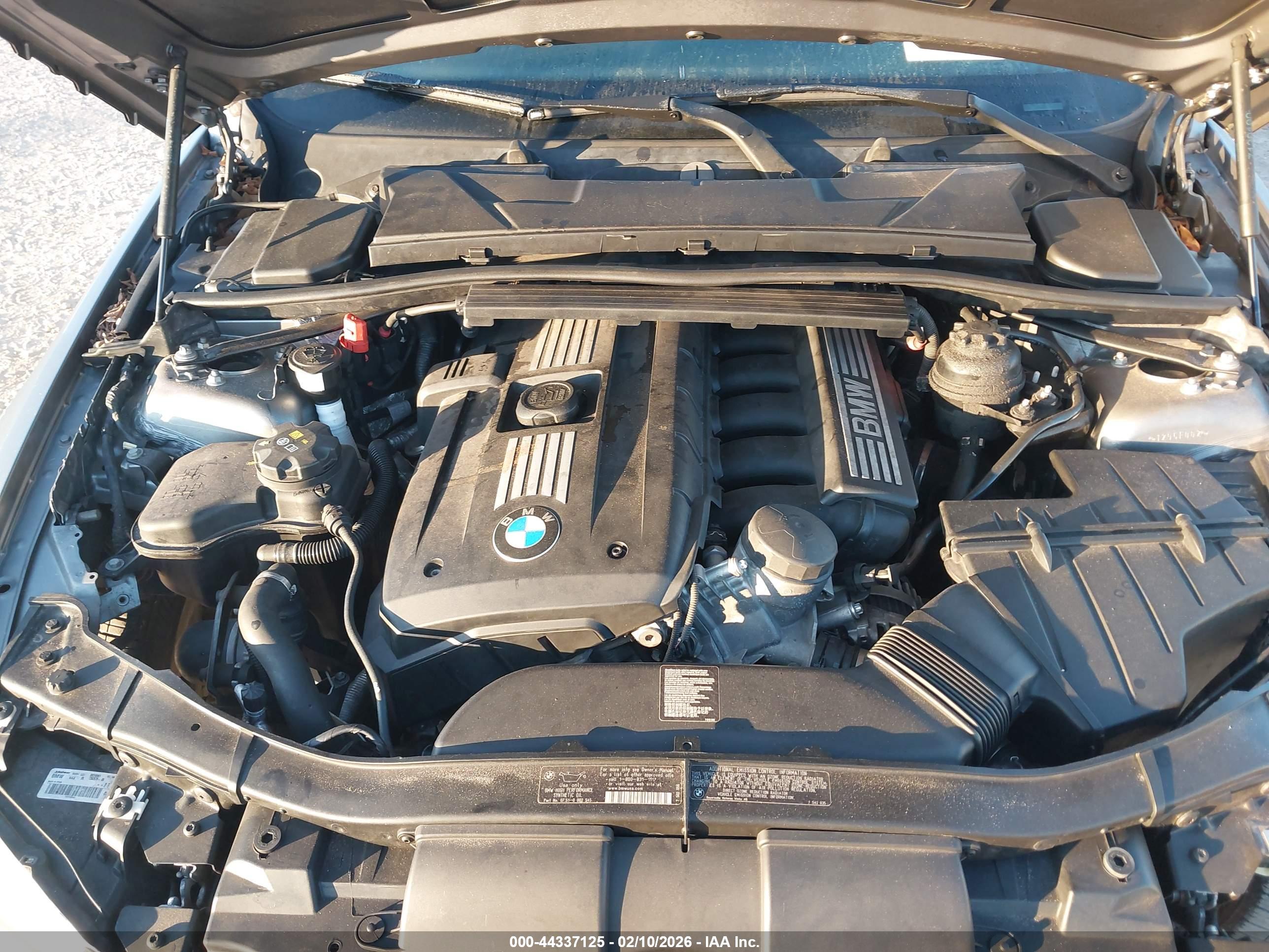 BMW 328I image 10