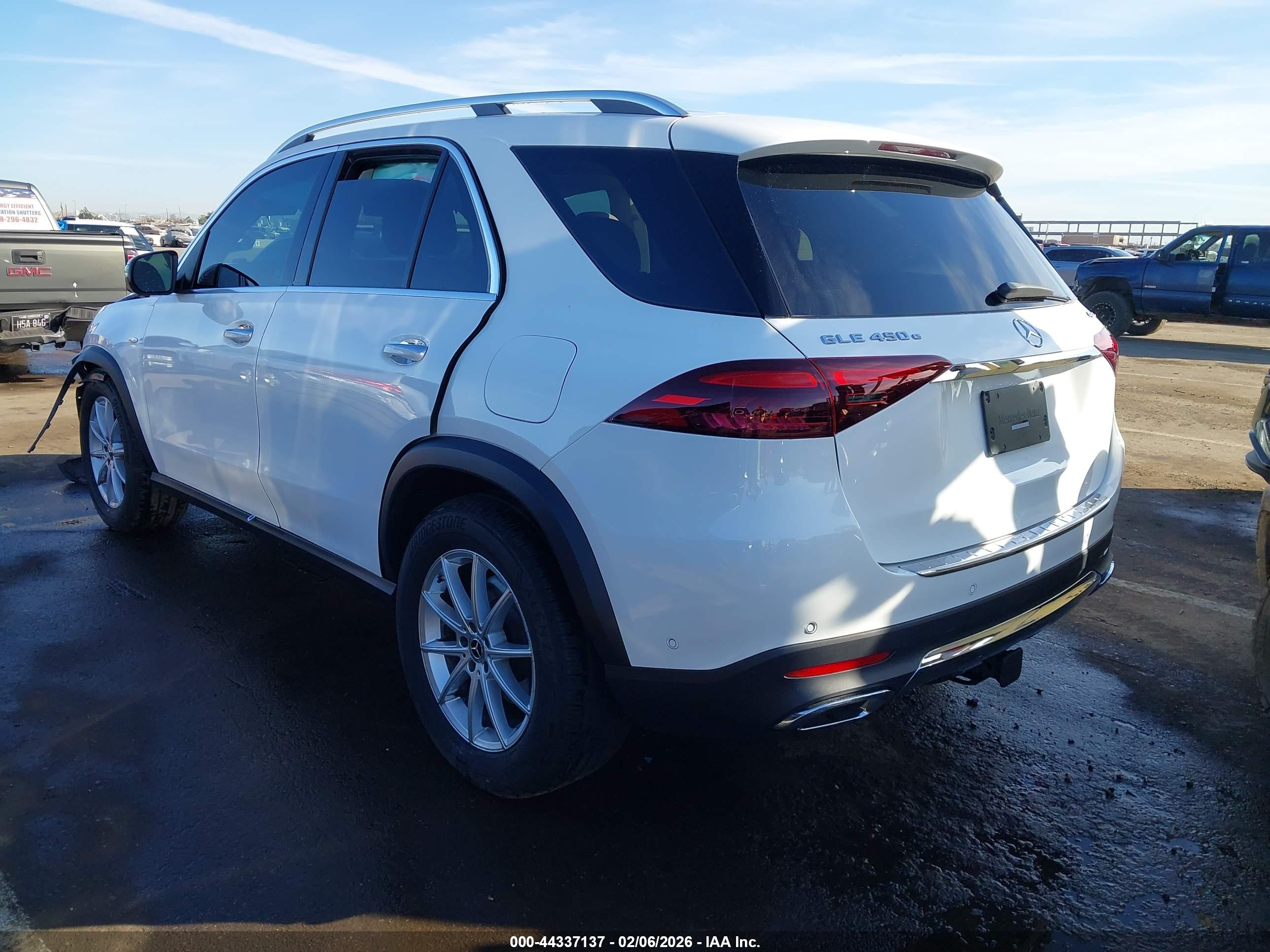 MERCEDES-BENZ GLE image 3