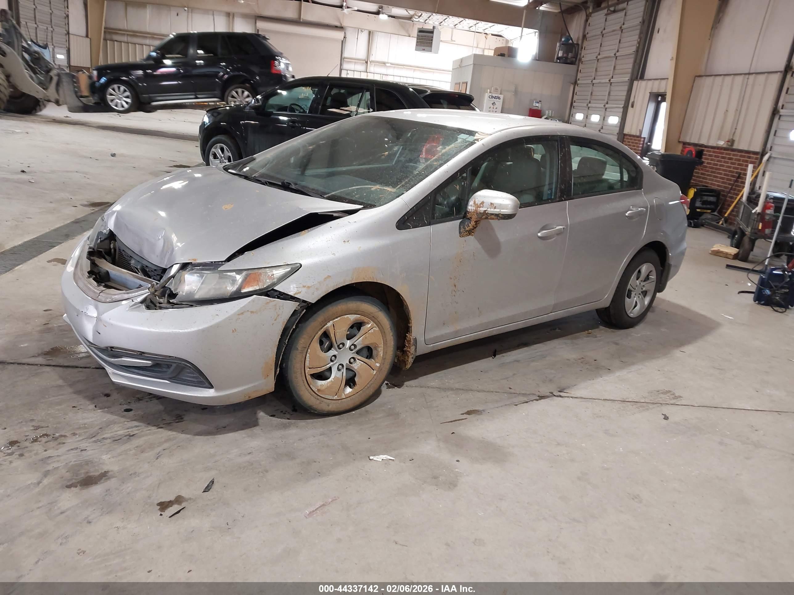 HONDA CIVIC image 2