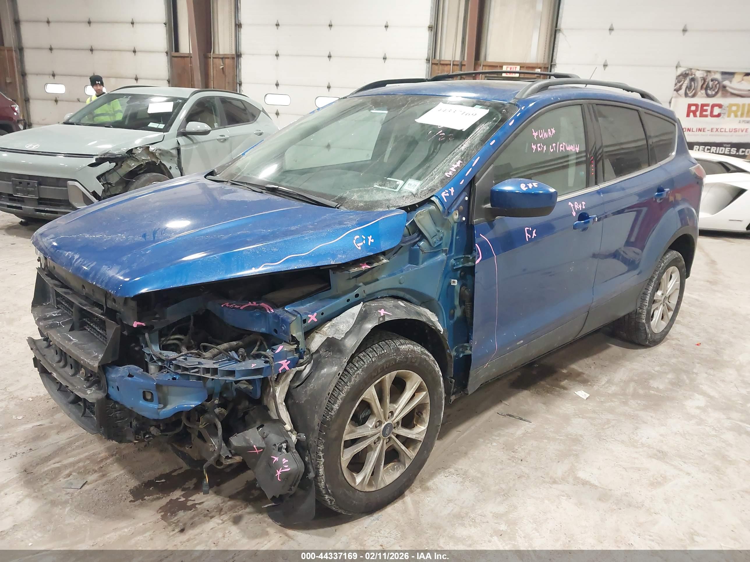 FORD ESCAPE image 6