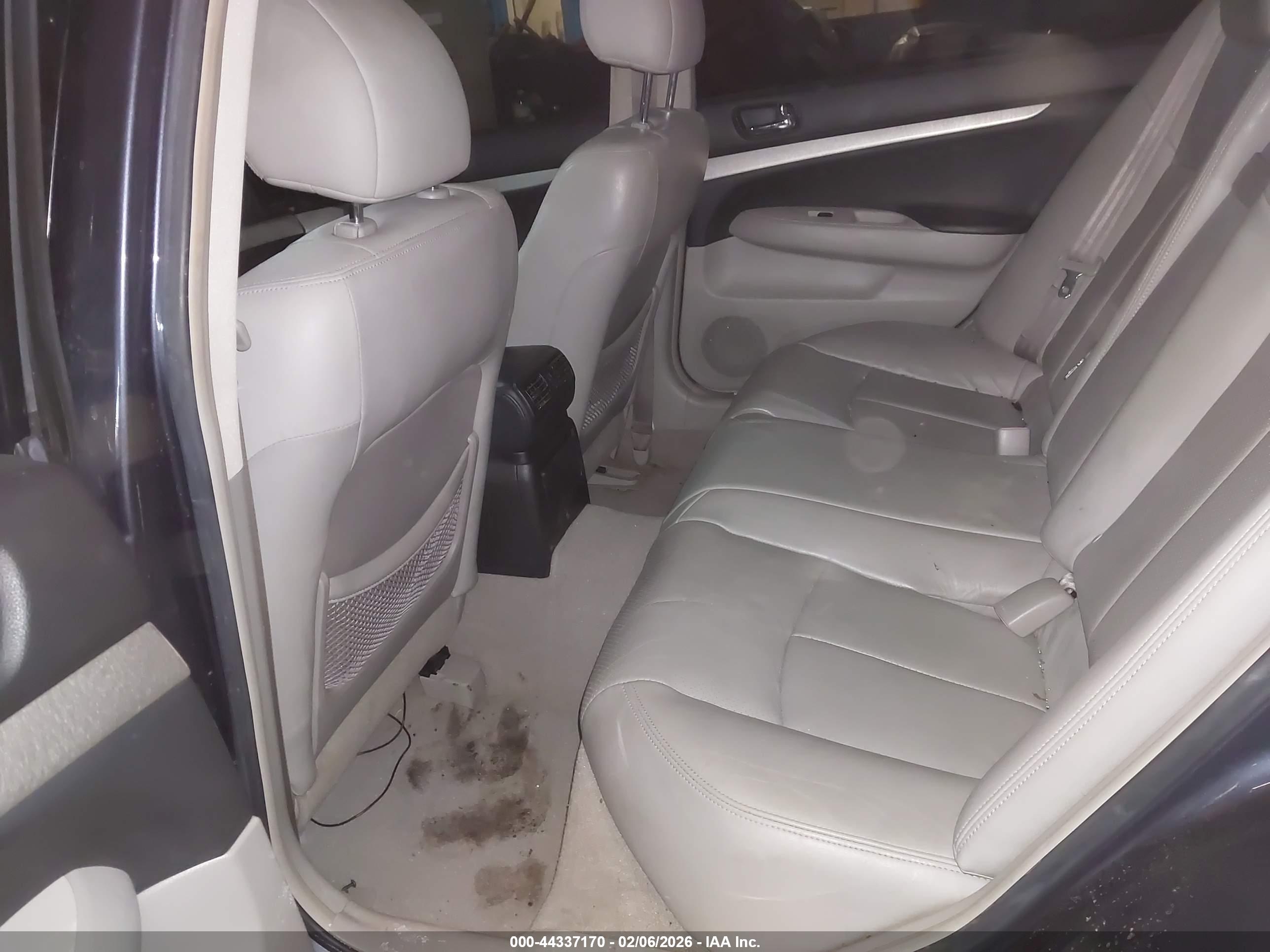 INFINITI G35X image 8