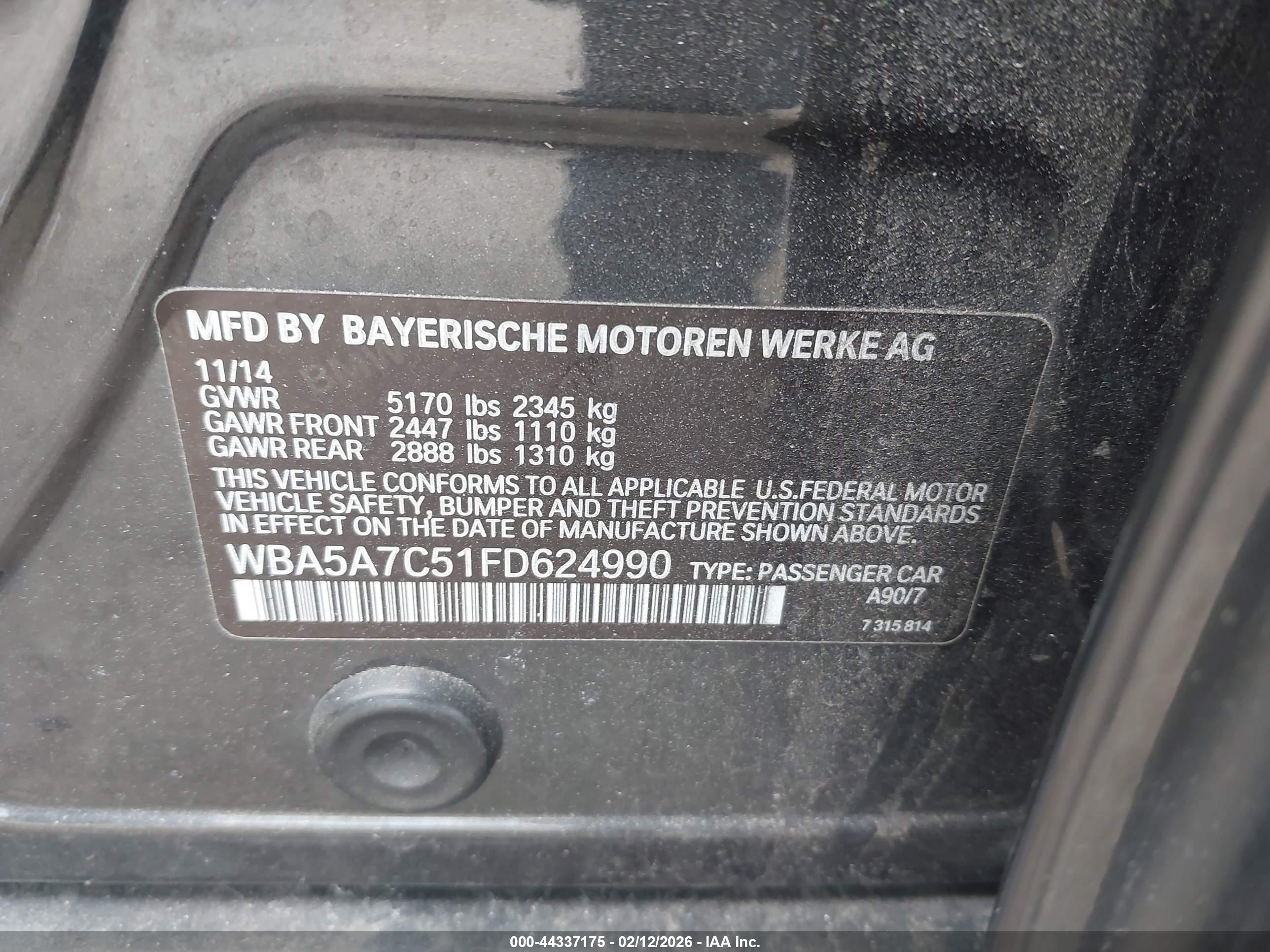 BMW 528I image 9
