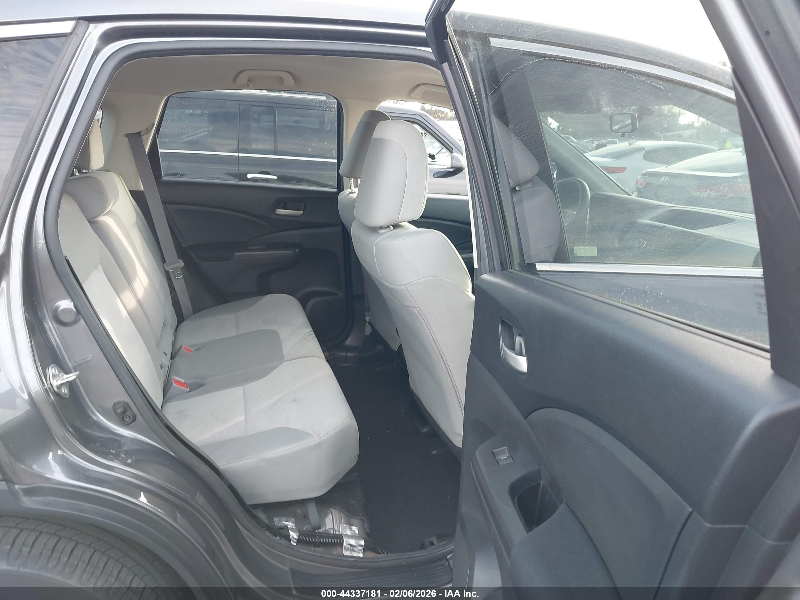 HONDA CR-V image 8
