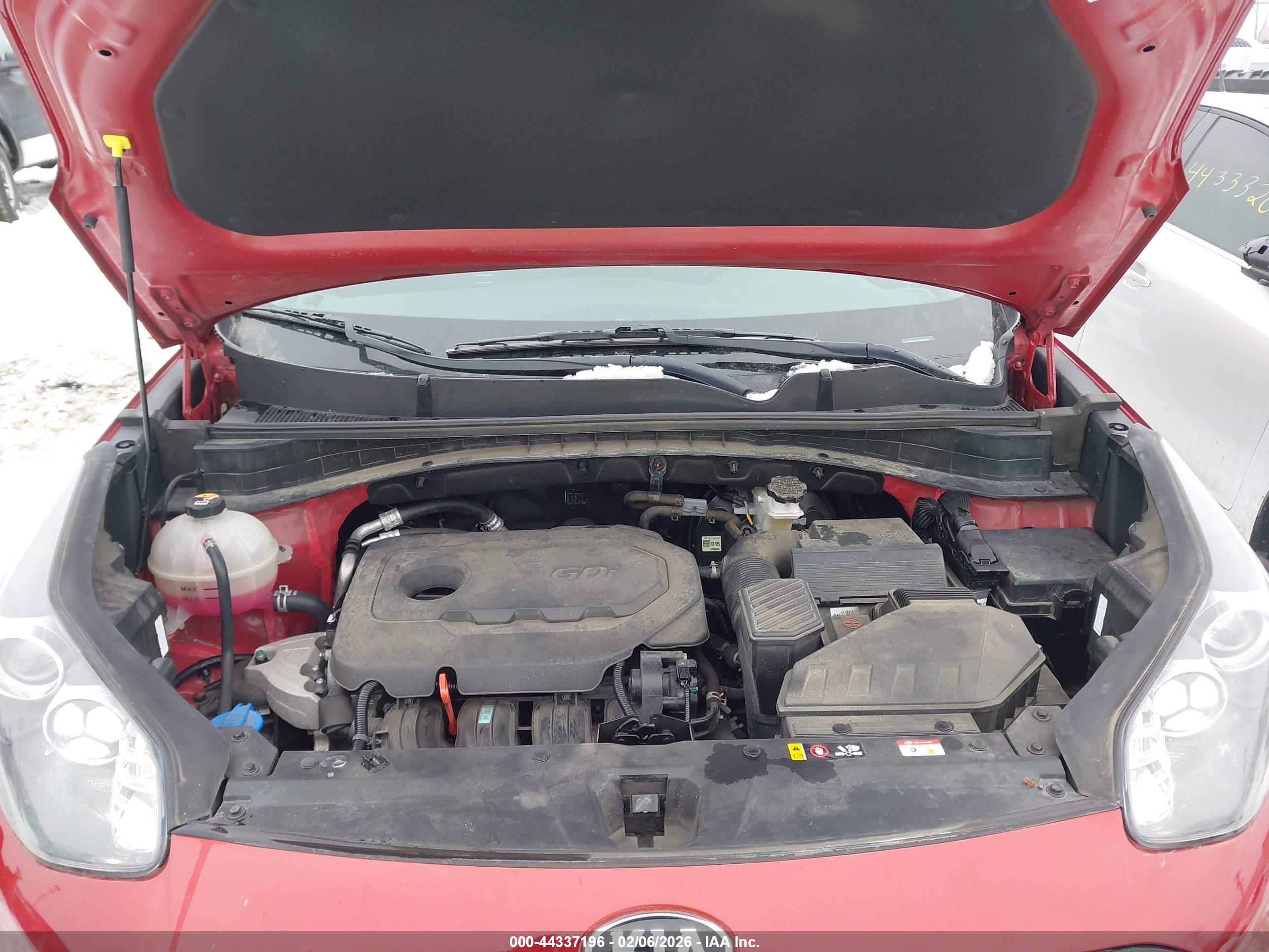 KIA SPORTAGE image 10