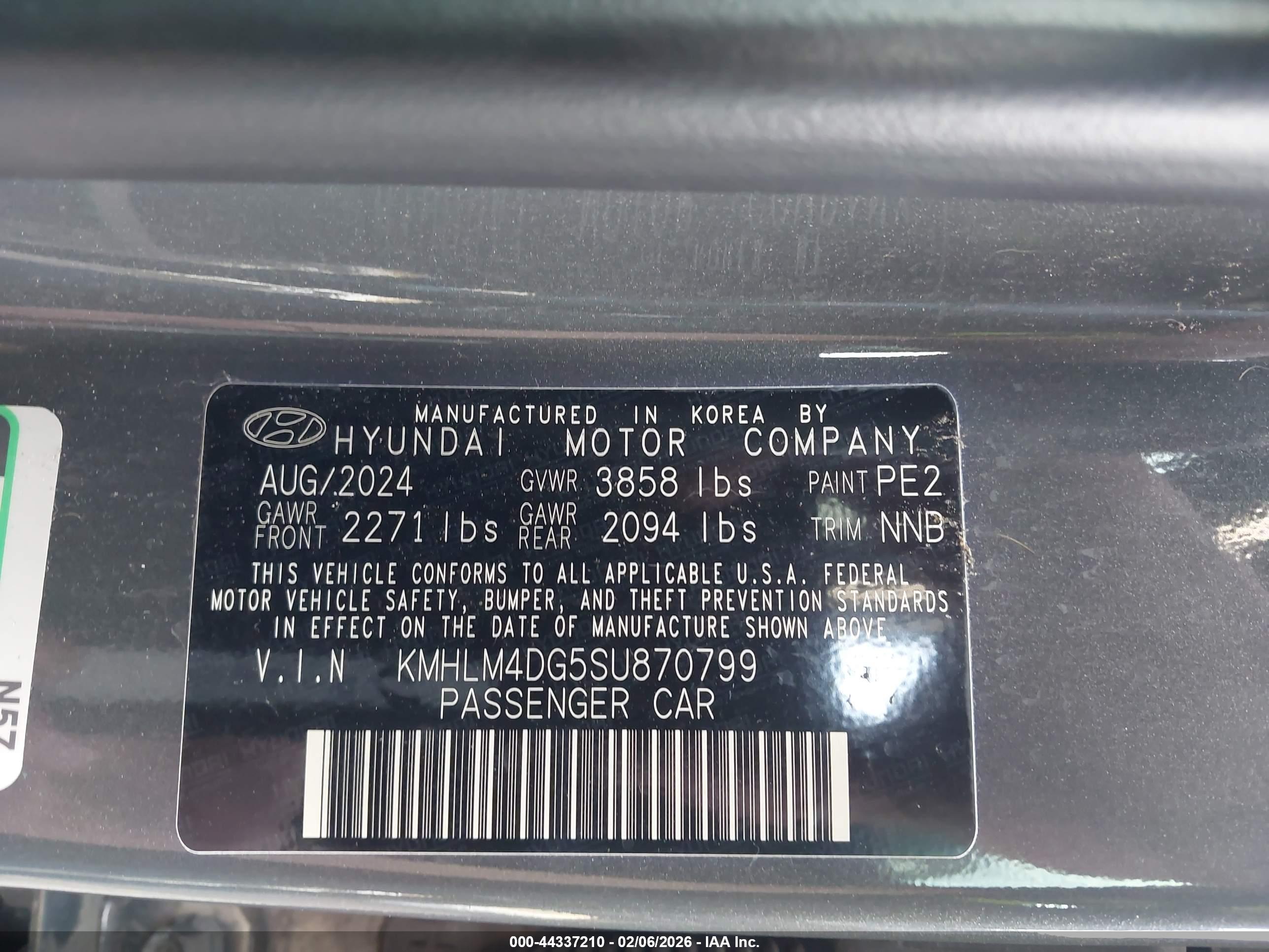 HYUNDAI ELANTRA image 9