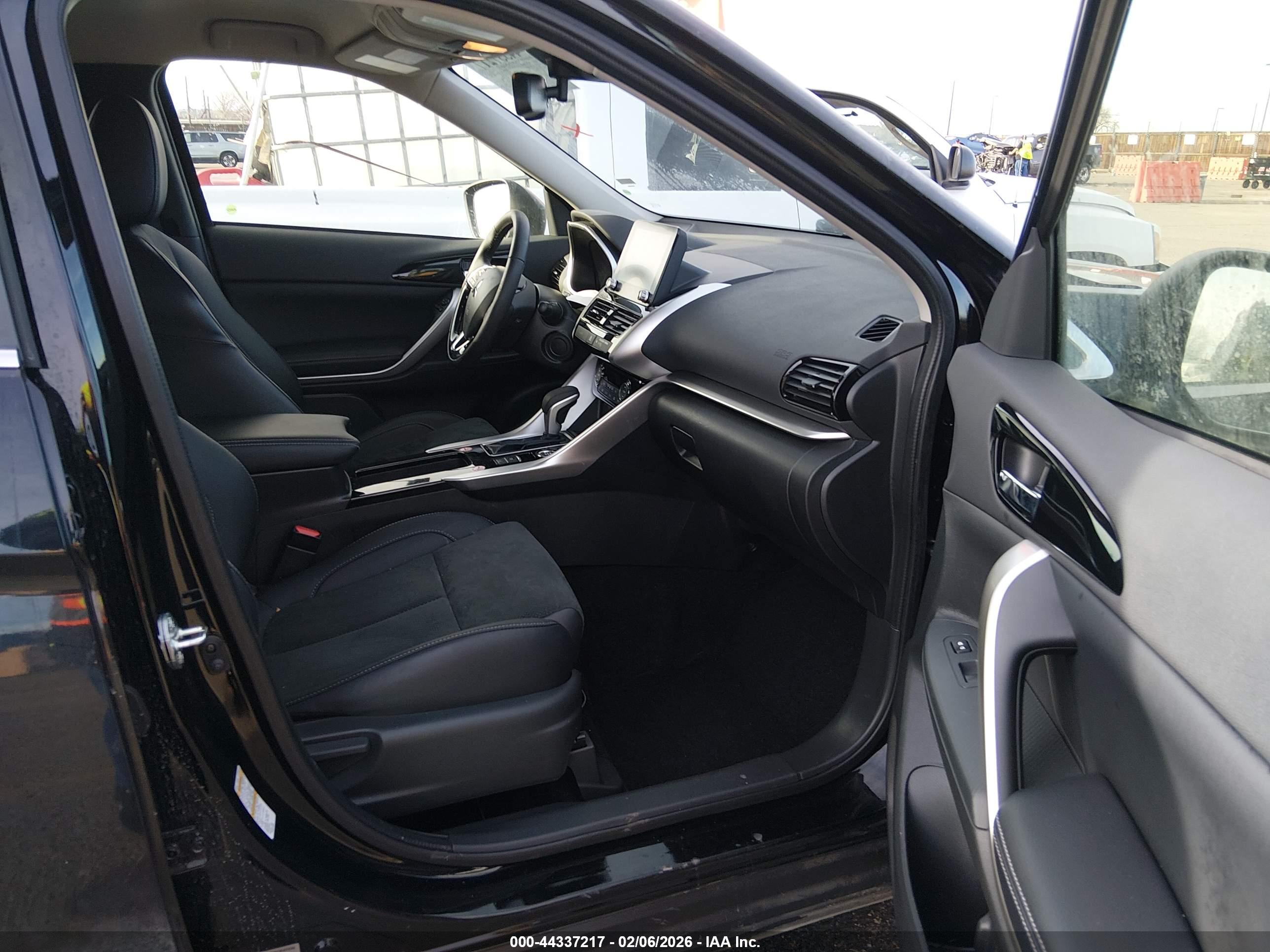 MITSUBISHI ECLIPSE image 5