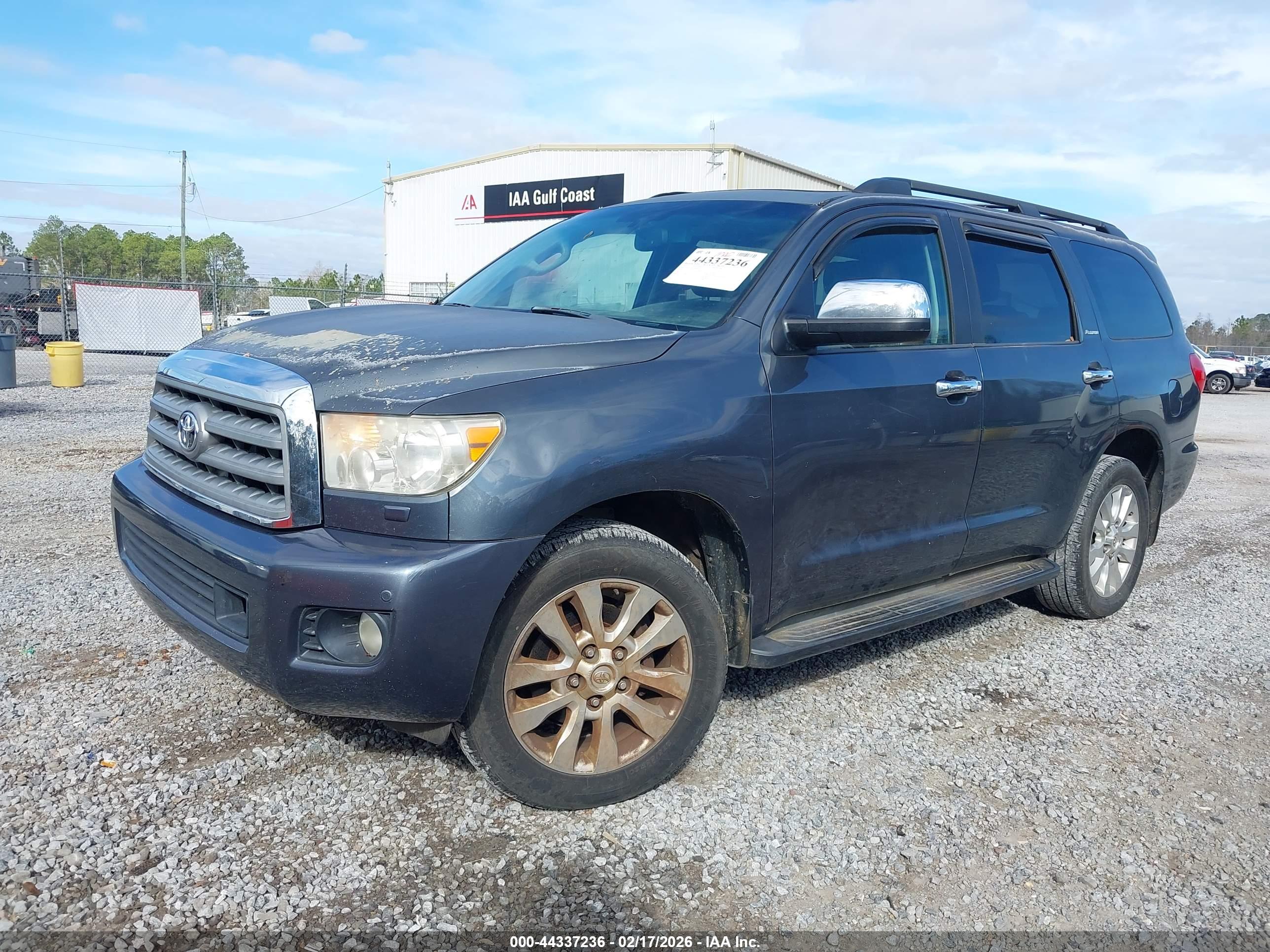 TOYOTA SEQUOIA image 6