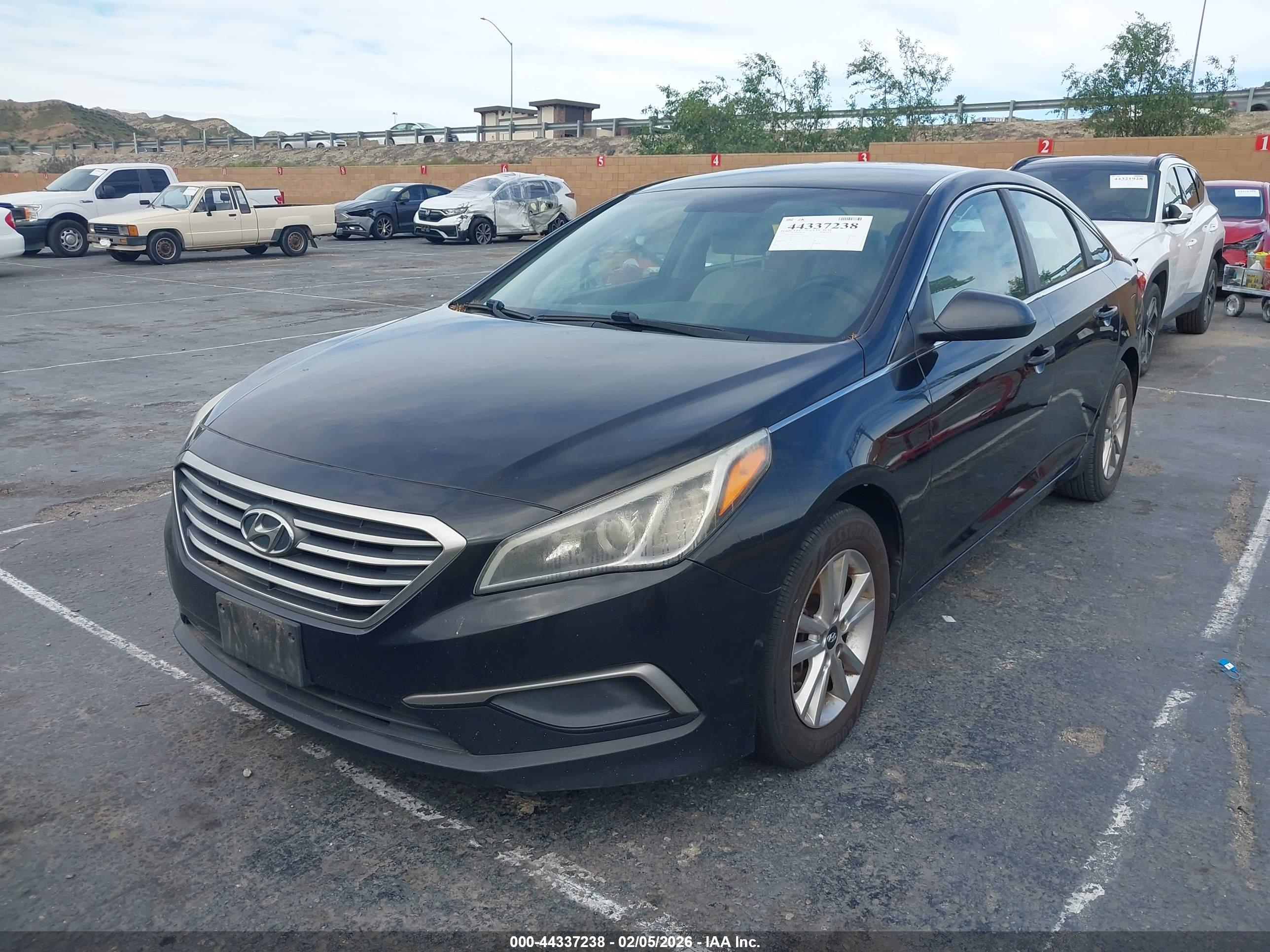HYUNDAI SONATA image 2