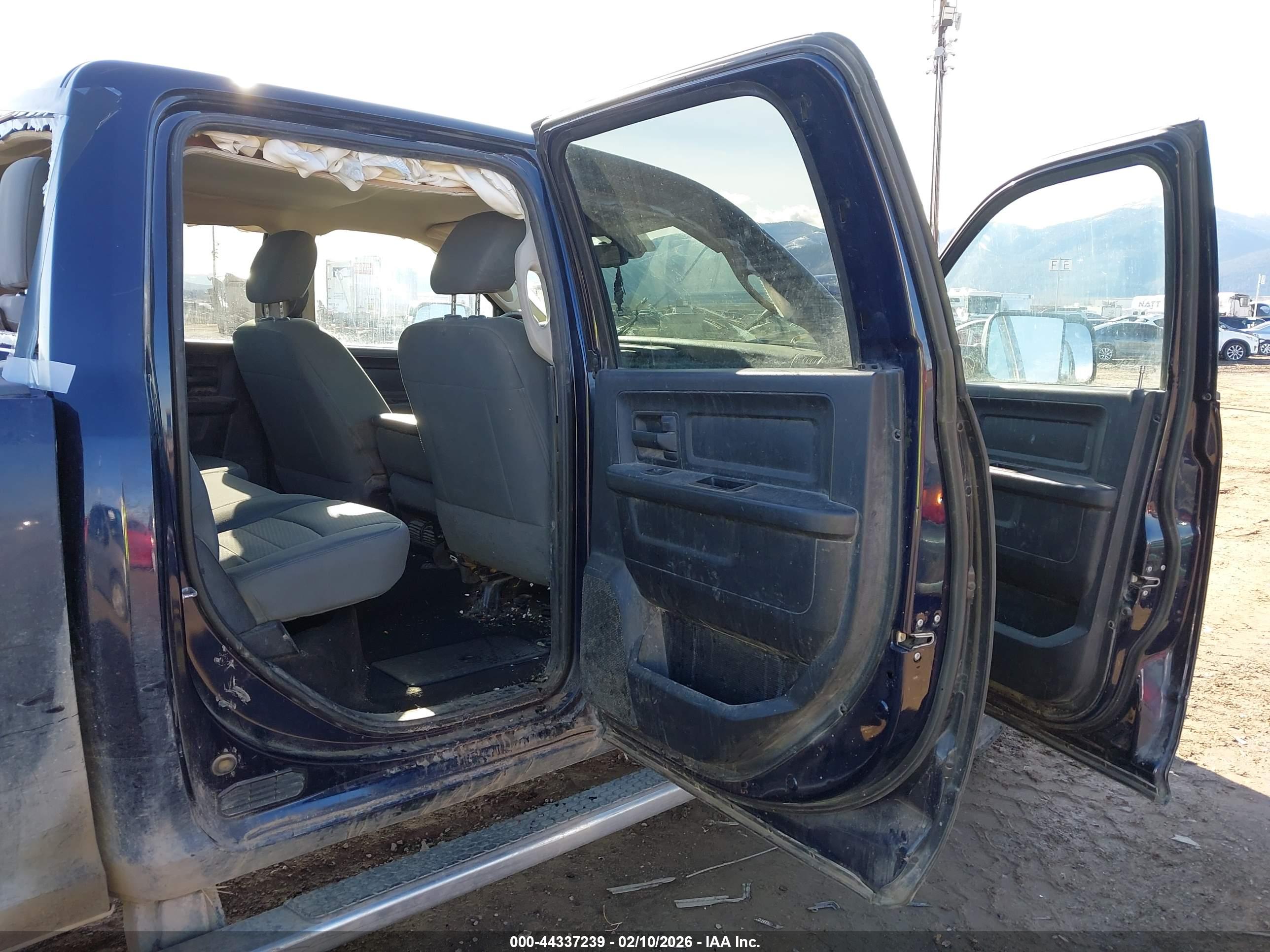 RAM 2500 image 8