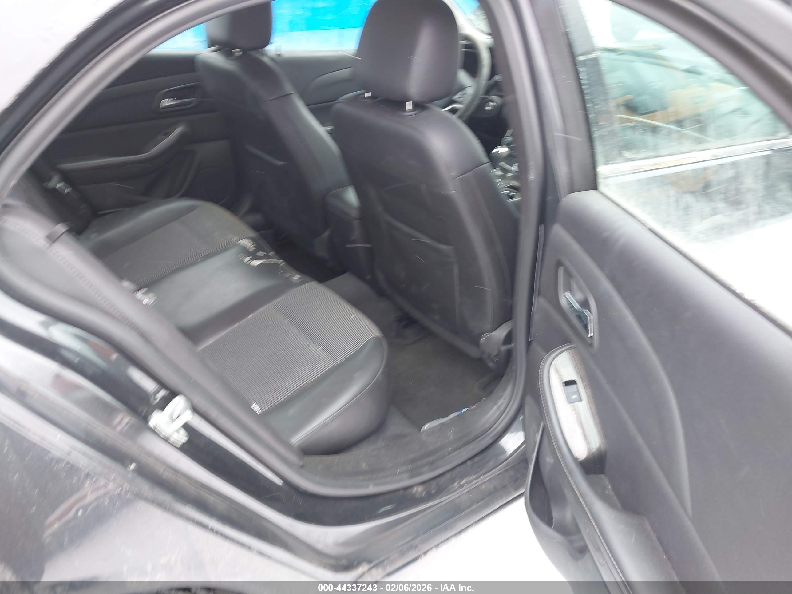 CHEVROLET MALIBU image 8