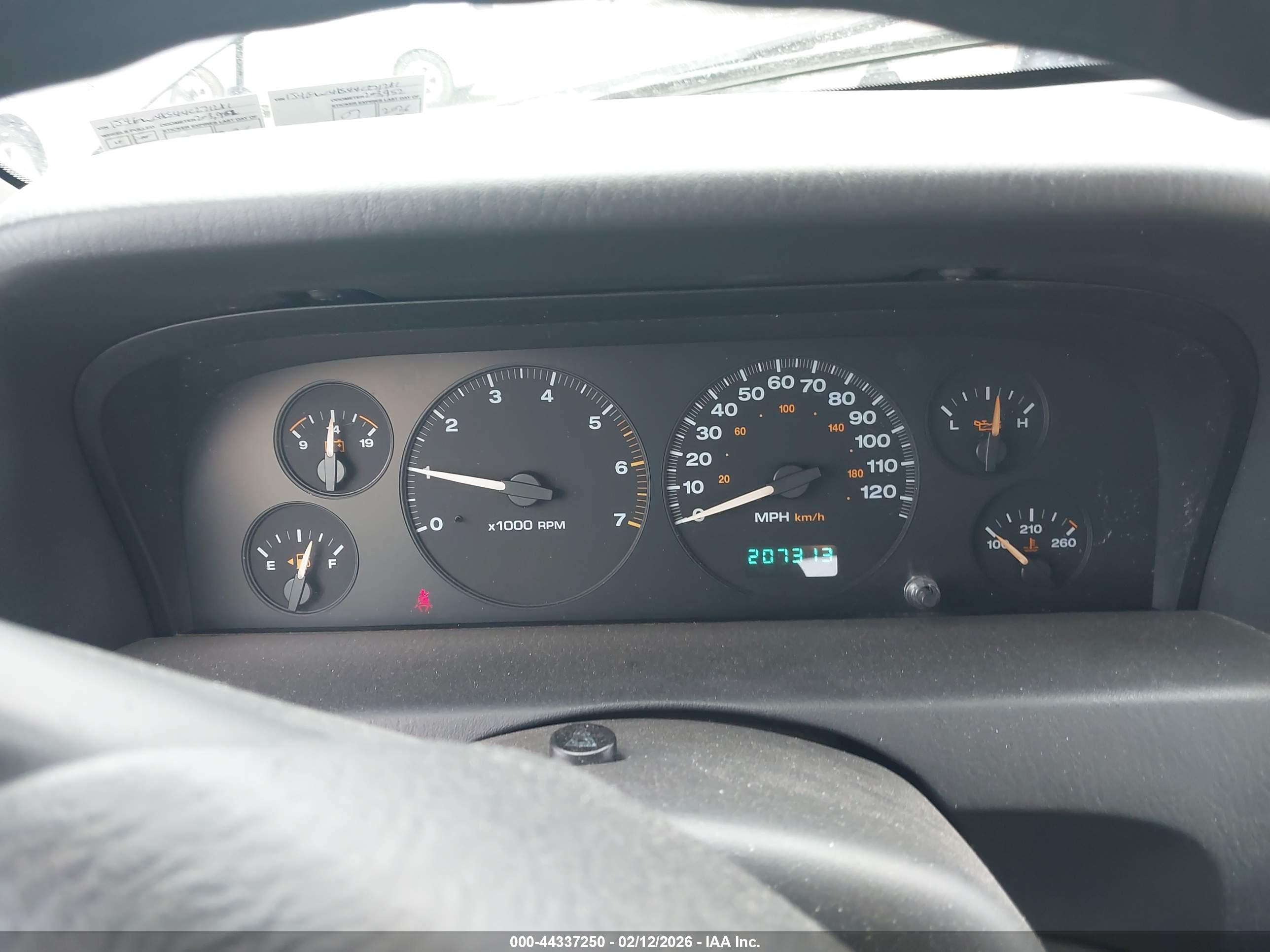 JEEP GRAND image 7