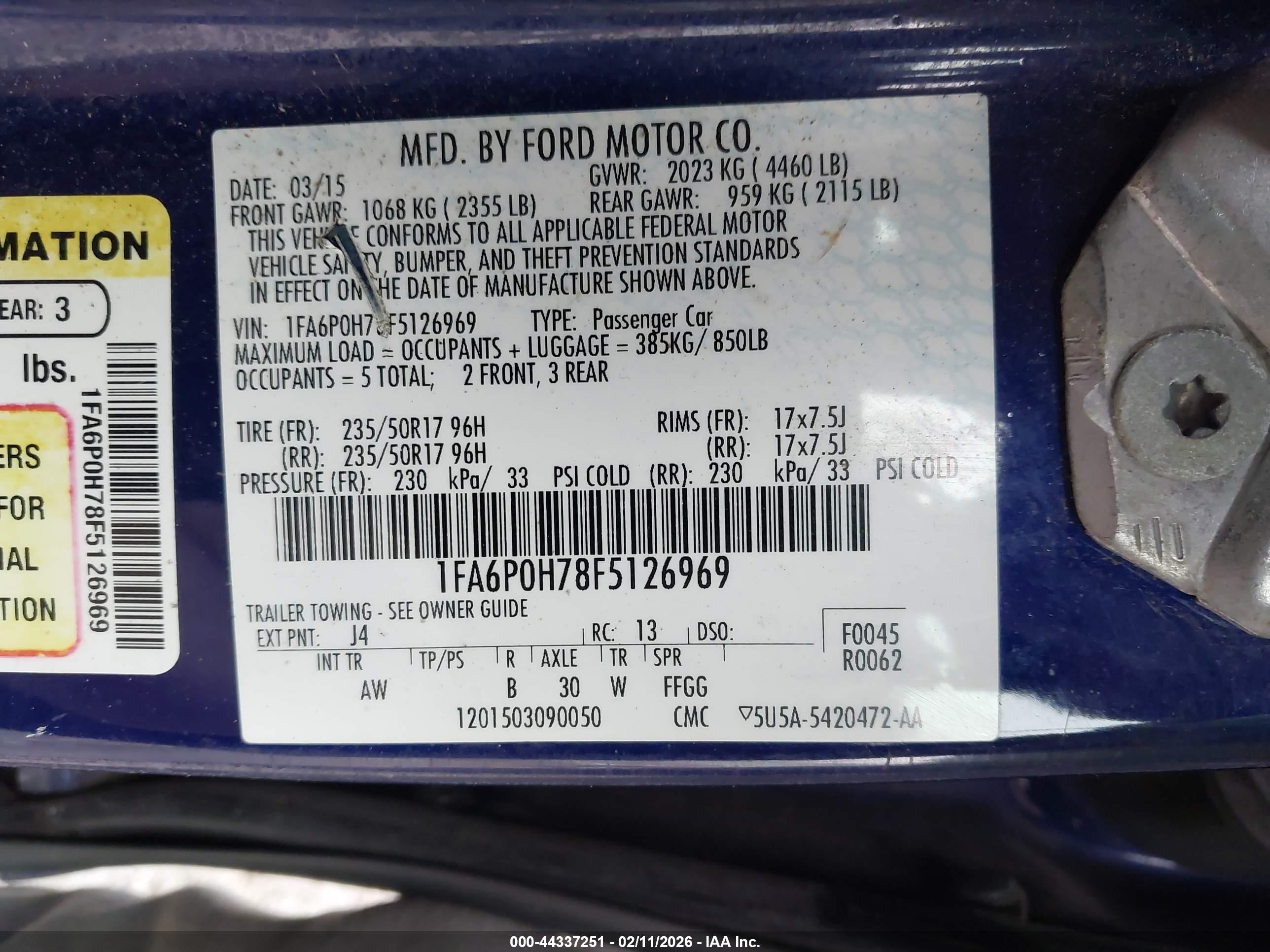 FORD FUSION image 9