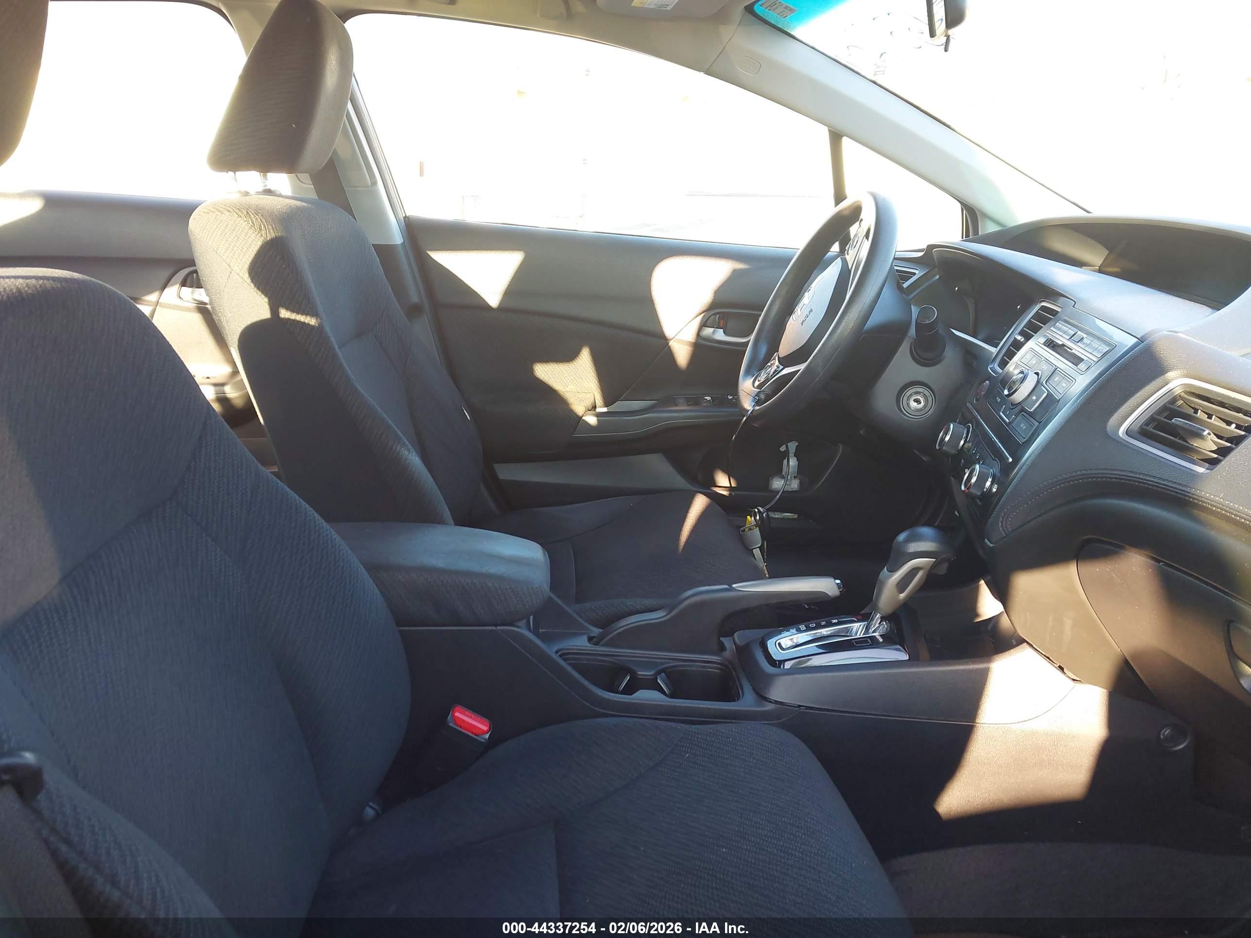 HONDA CIVIC image 5