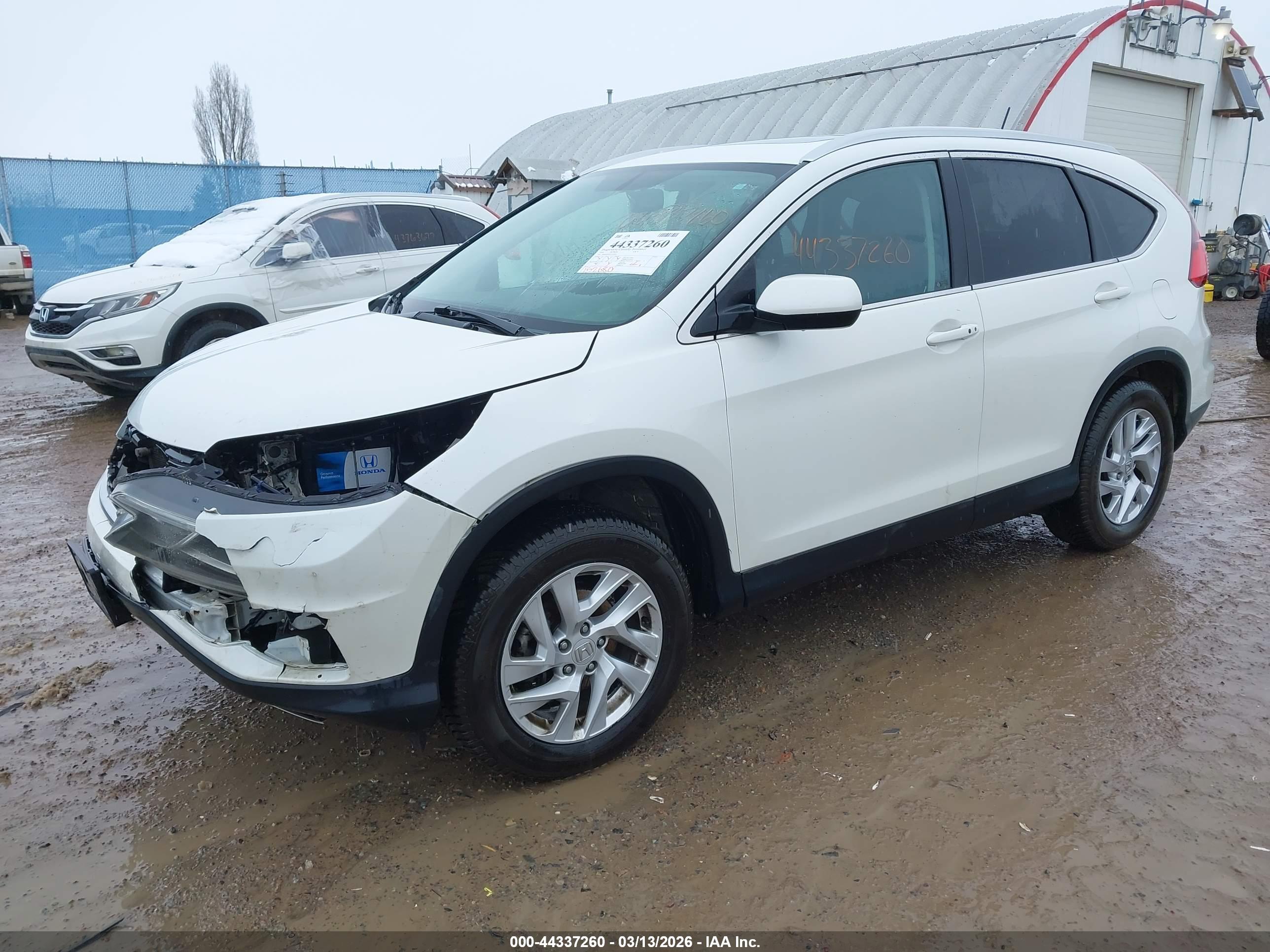 HONDA CR-V image 2