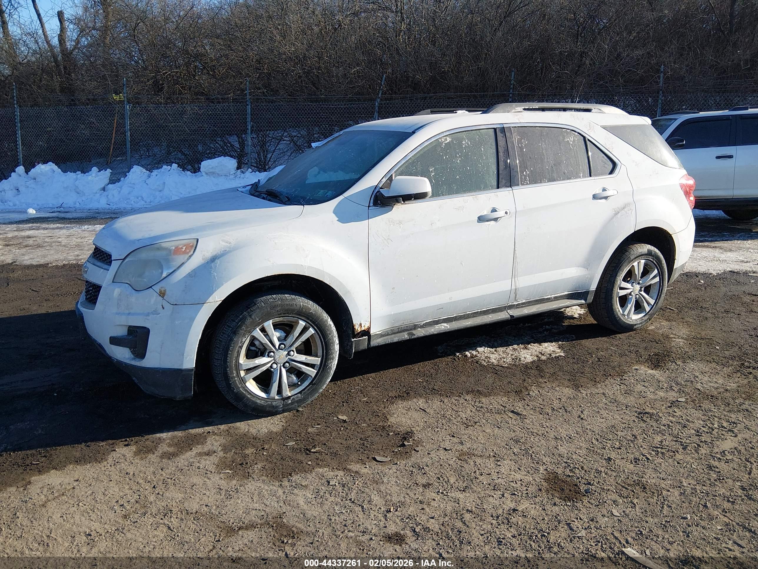 CHEVROLET EQUINOX image 2