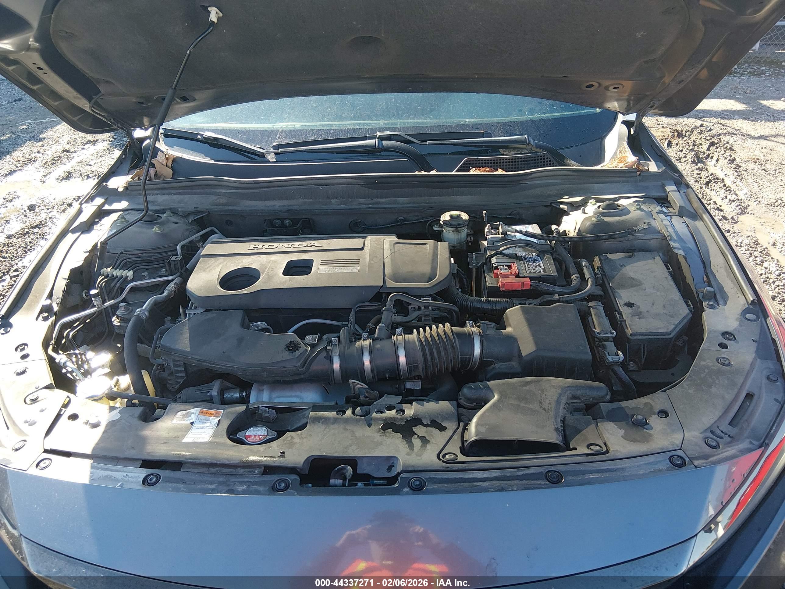 HONDA ACCORD image 10