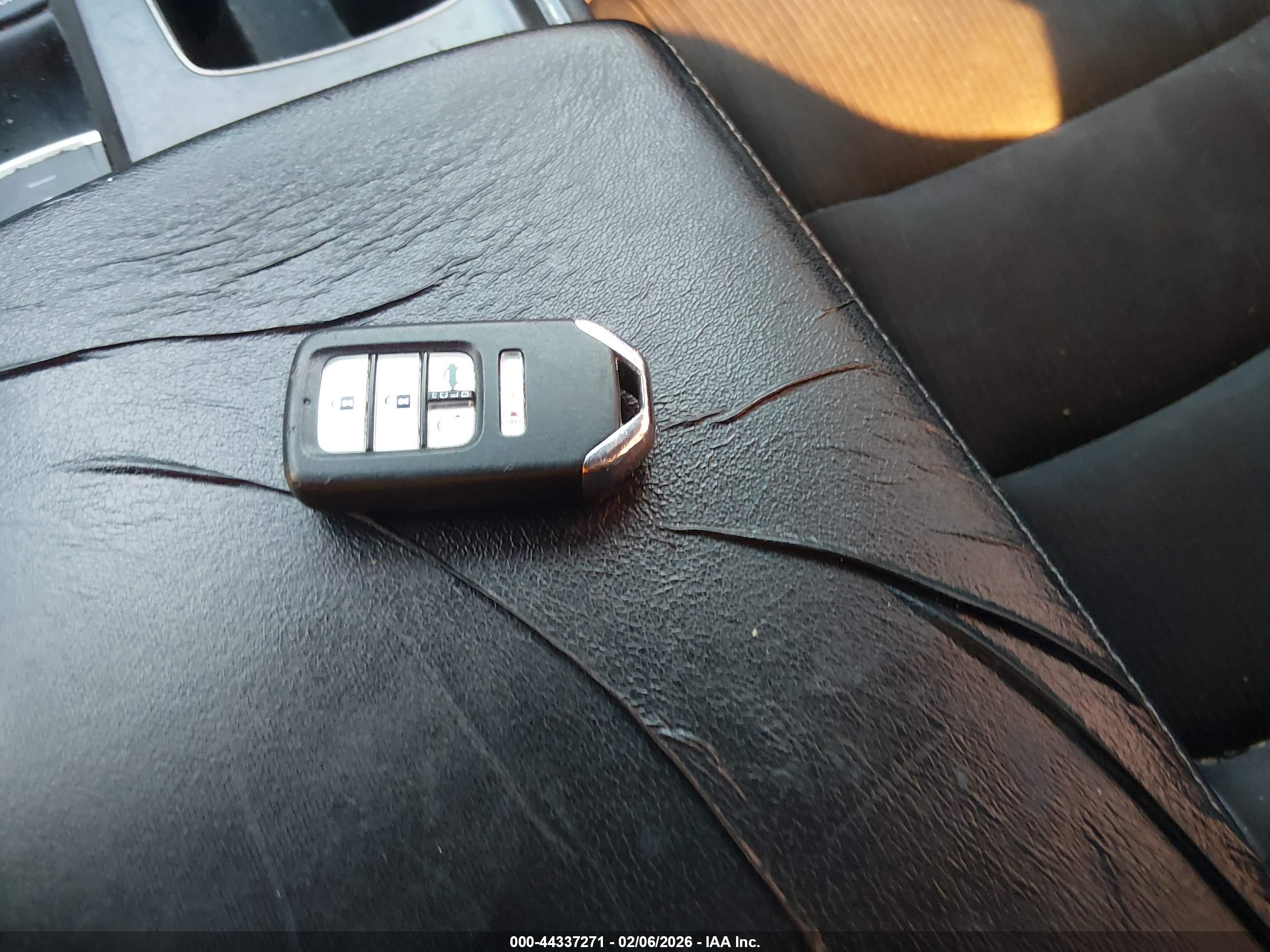 HONDA ACCORD image 11