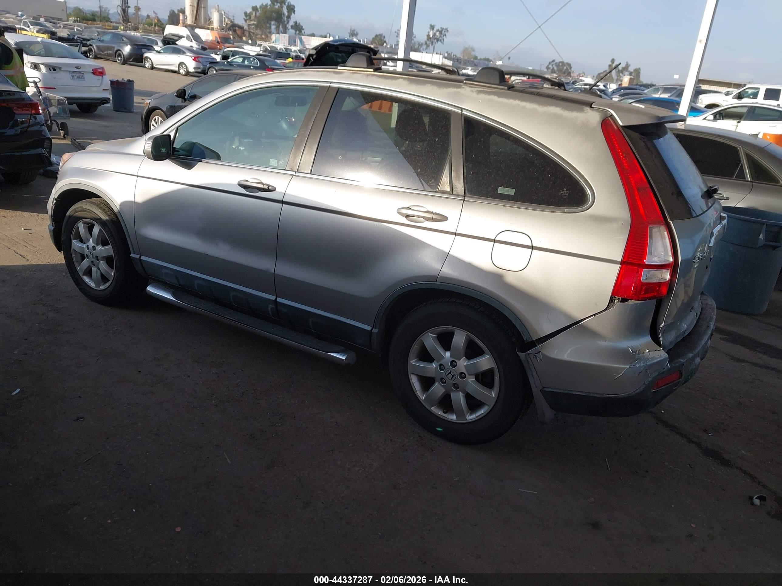 HONDA CR-V image 3