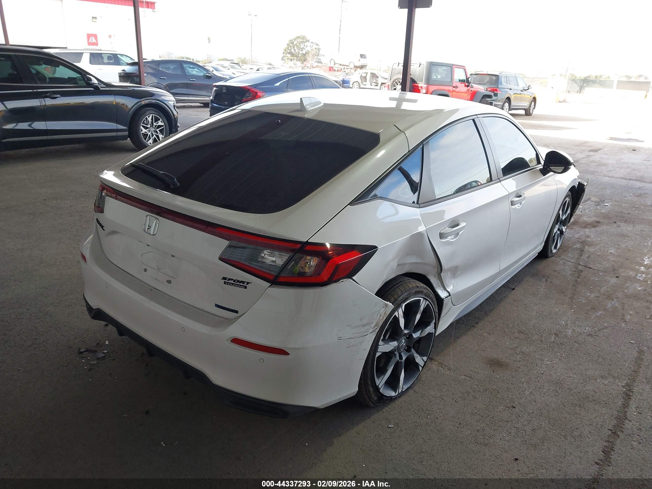 HONDA CIVIC image 4