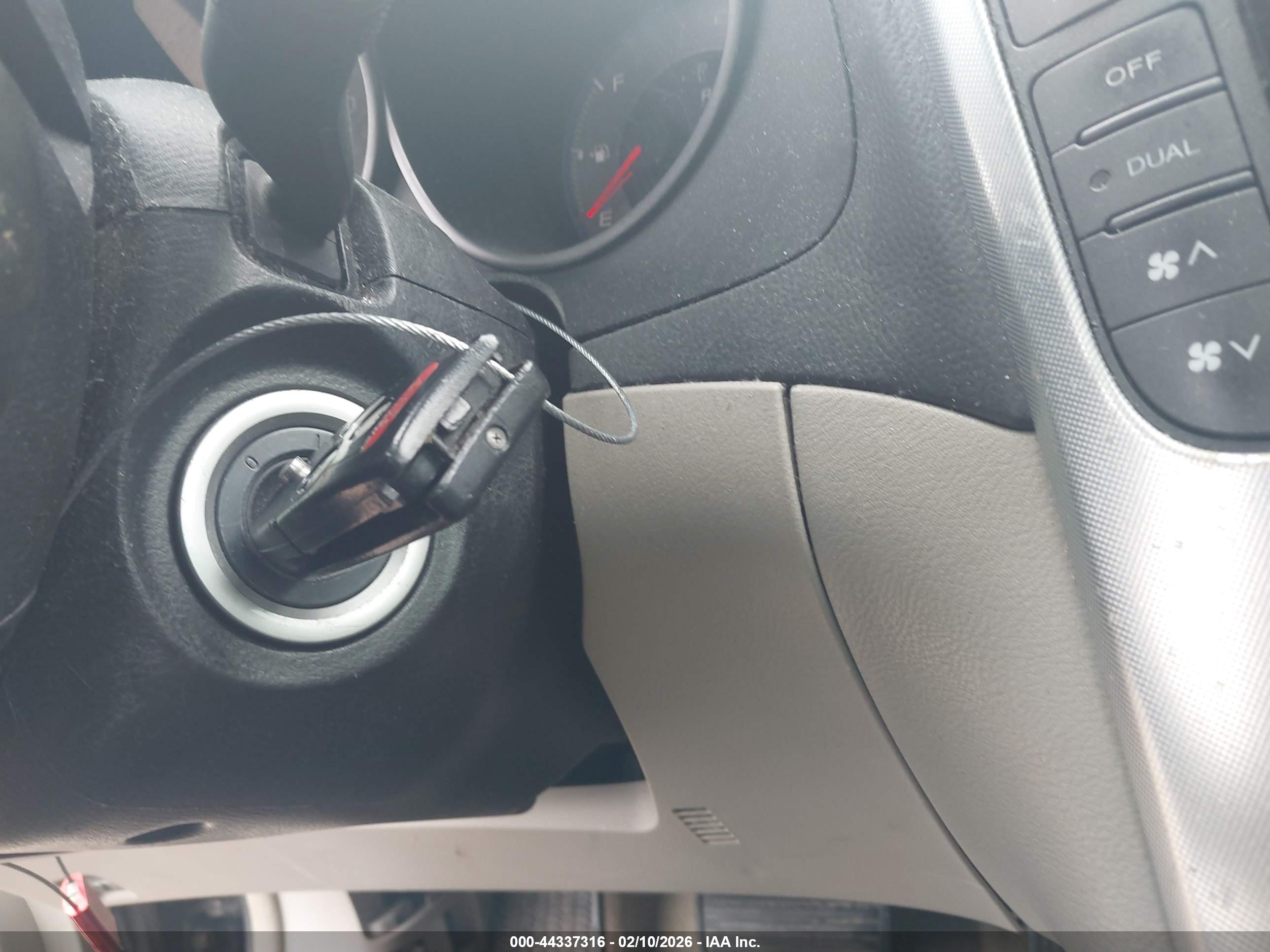 ACURA TL image 11