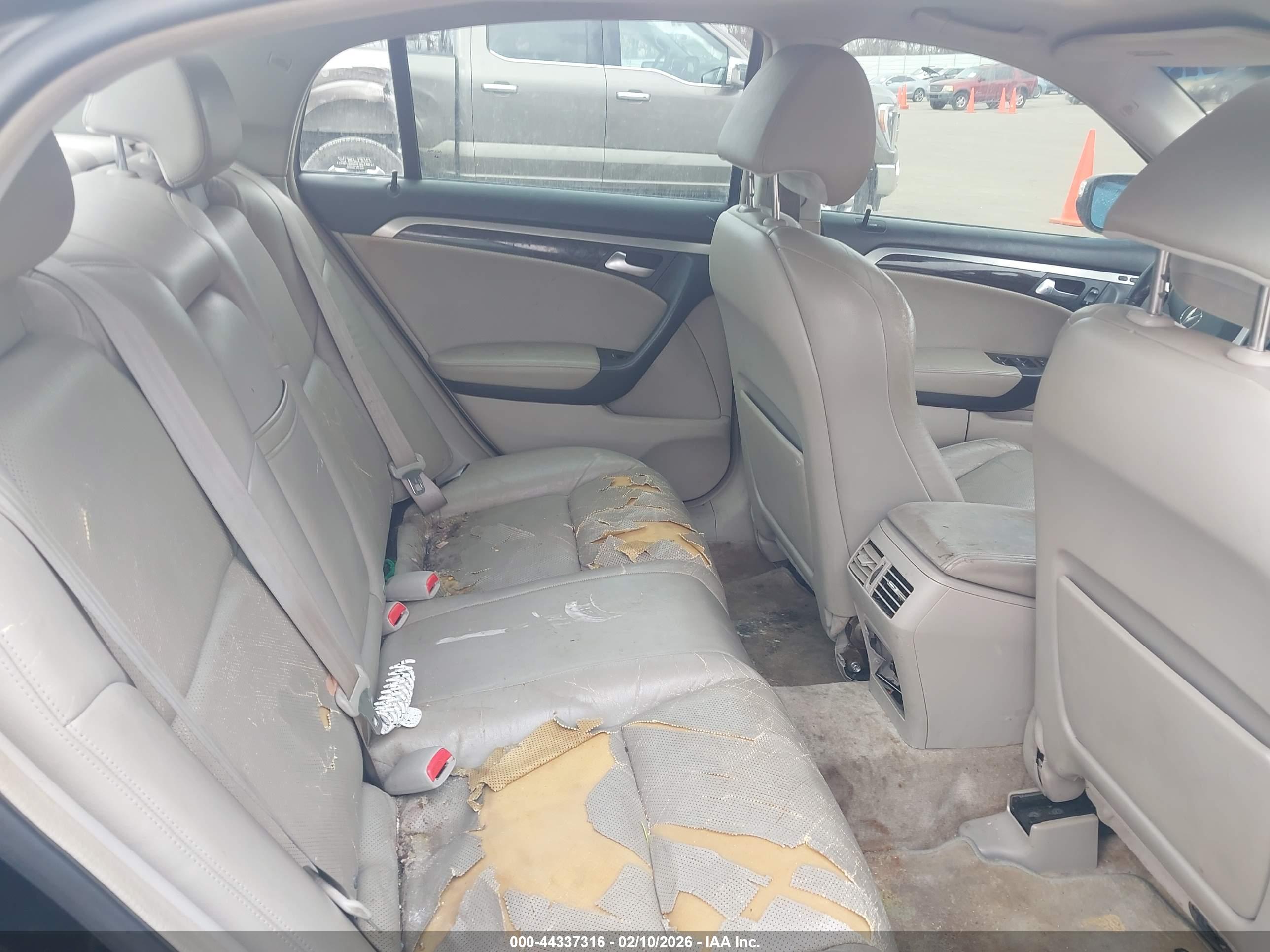 ACURA TL image 8
