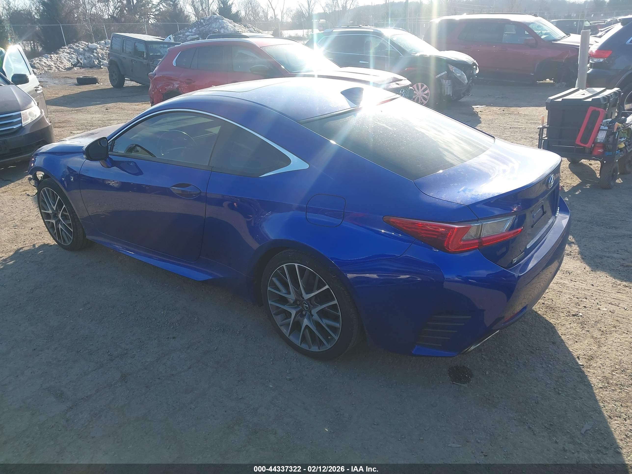 LEXUS RC image 3