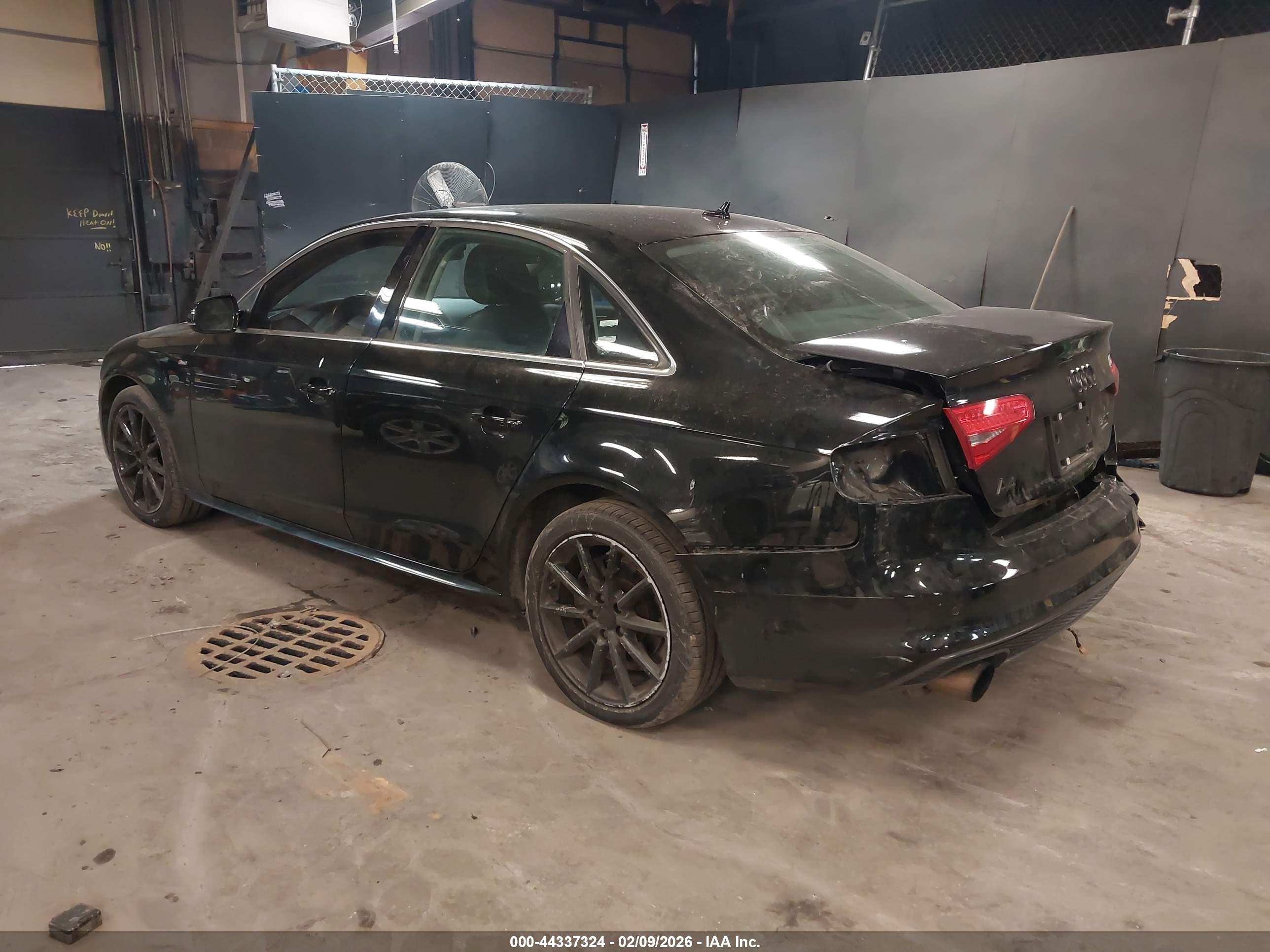 AUDI A4 image 3