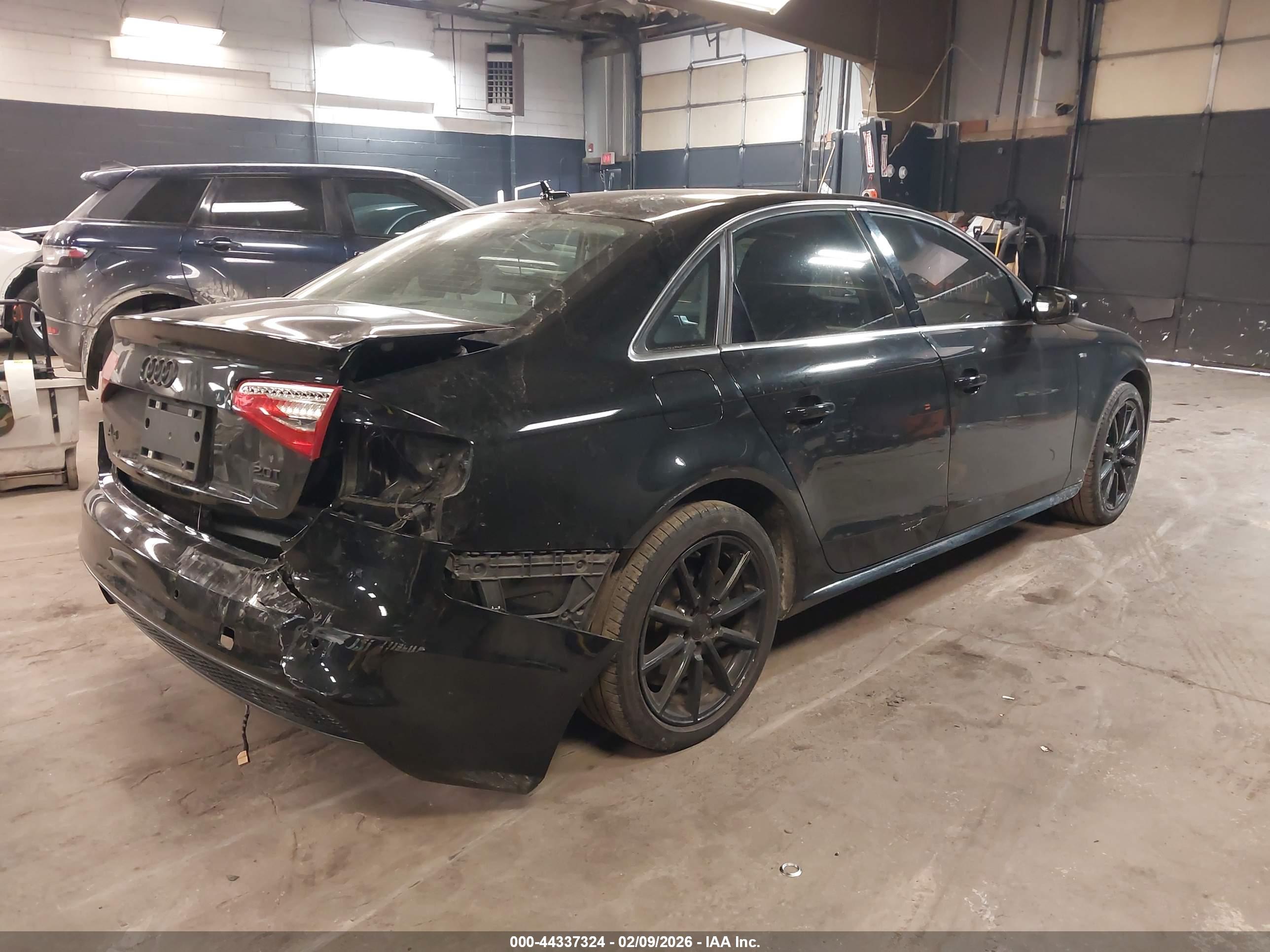 AUDI A4 image 4