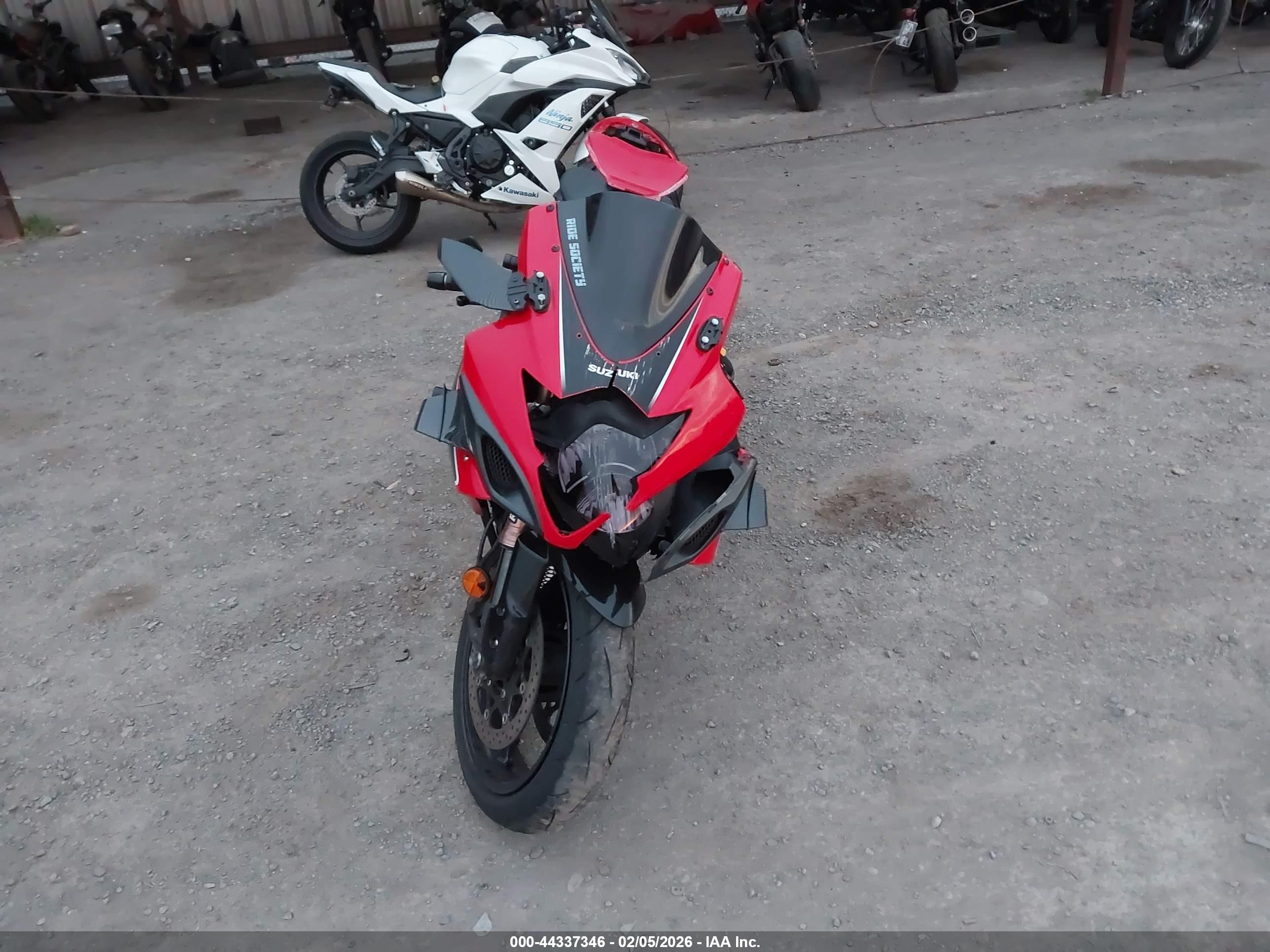 SUZUKI GSX-R1000 image 5