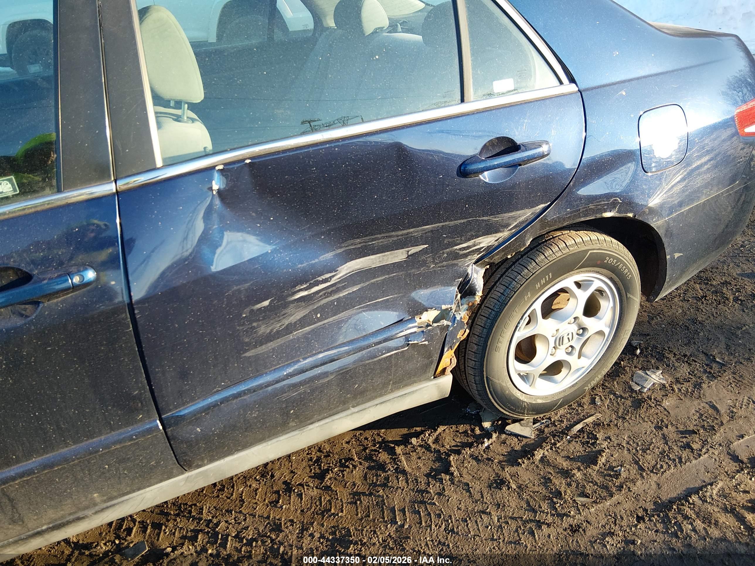HONDA ACCORD image 6