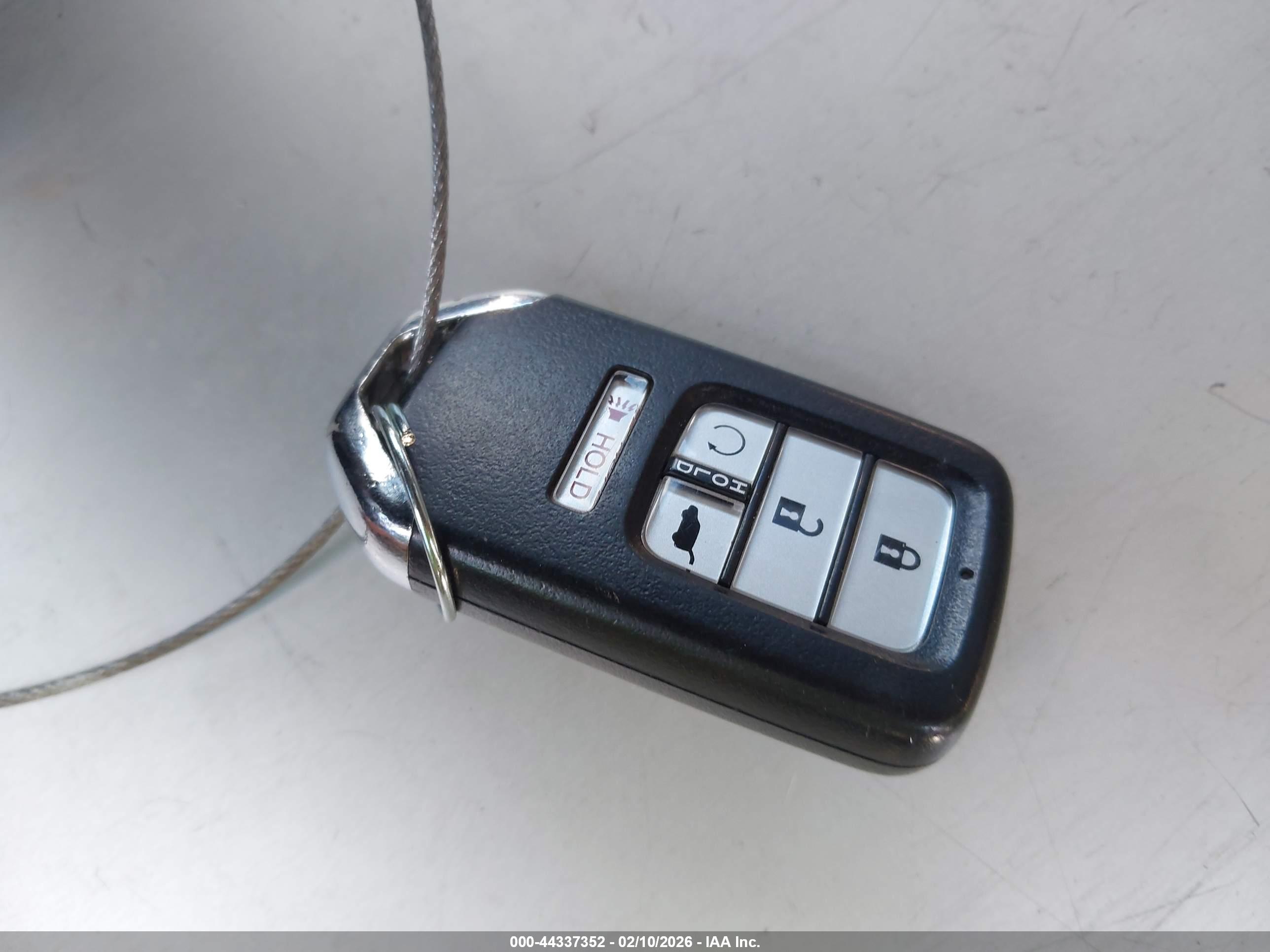 HONDA CR-V image 11