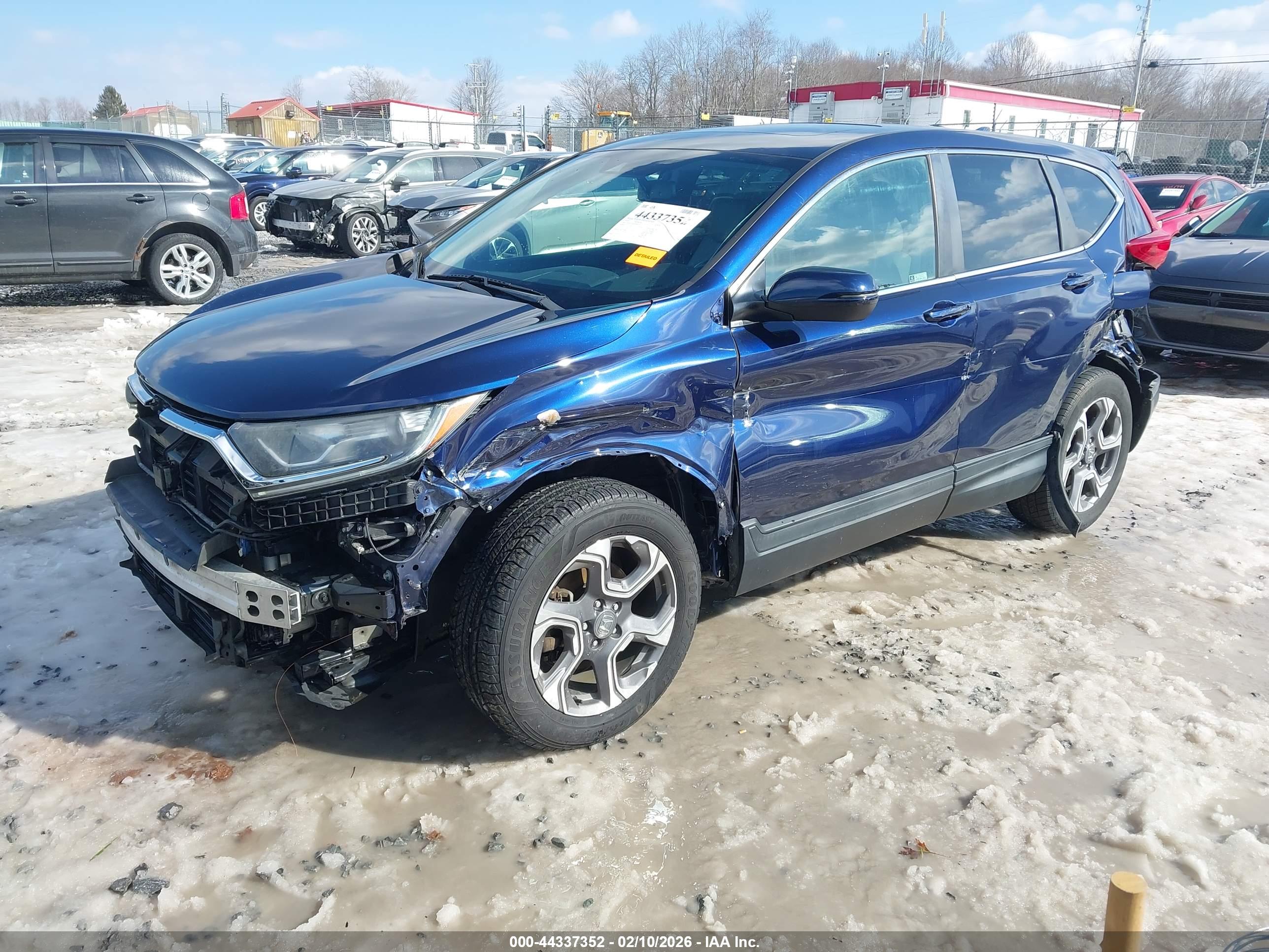 HONDA CR-V image 2