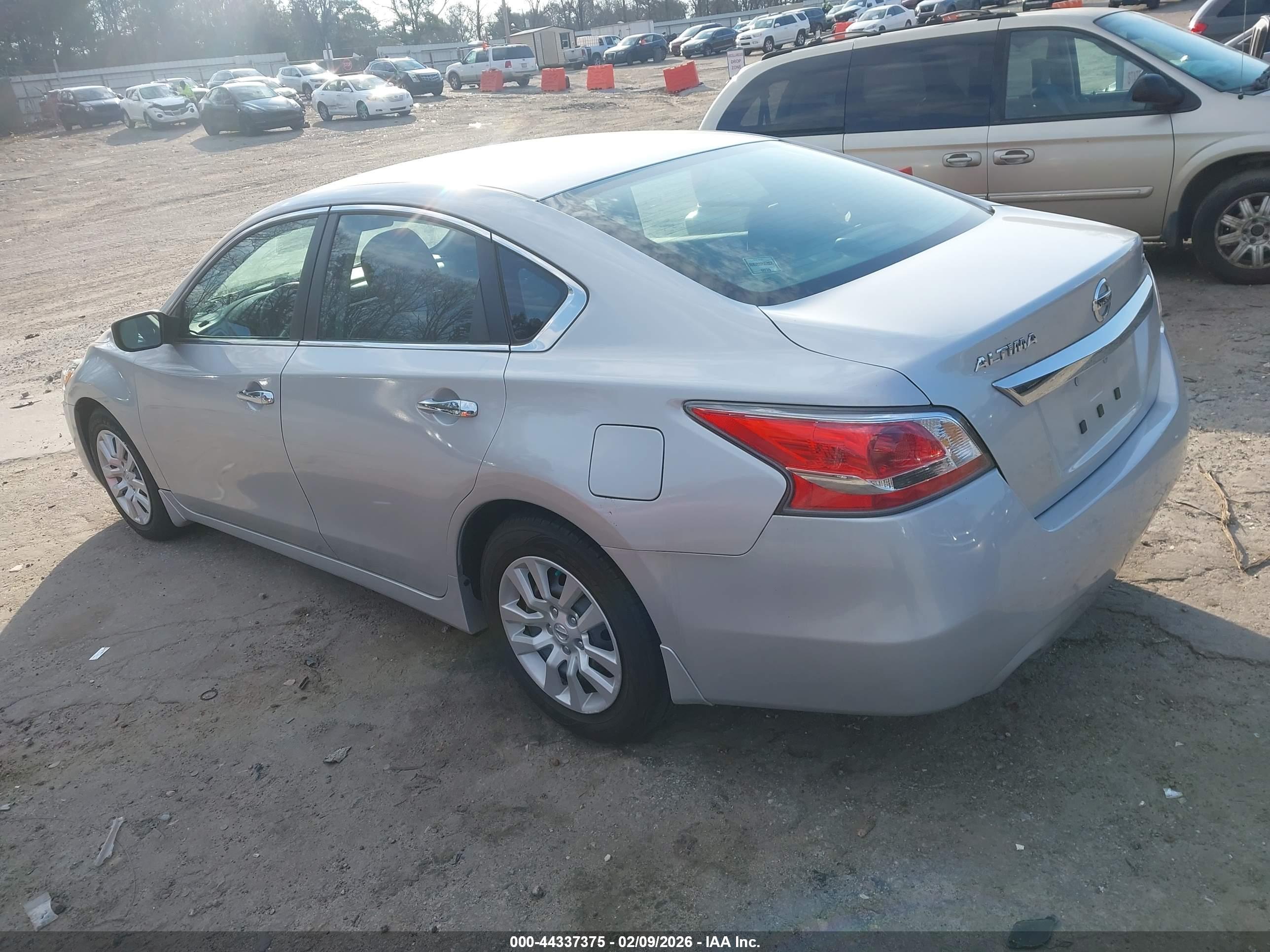 NISSAN ALTIMA image 3