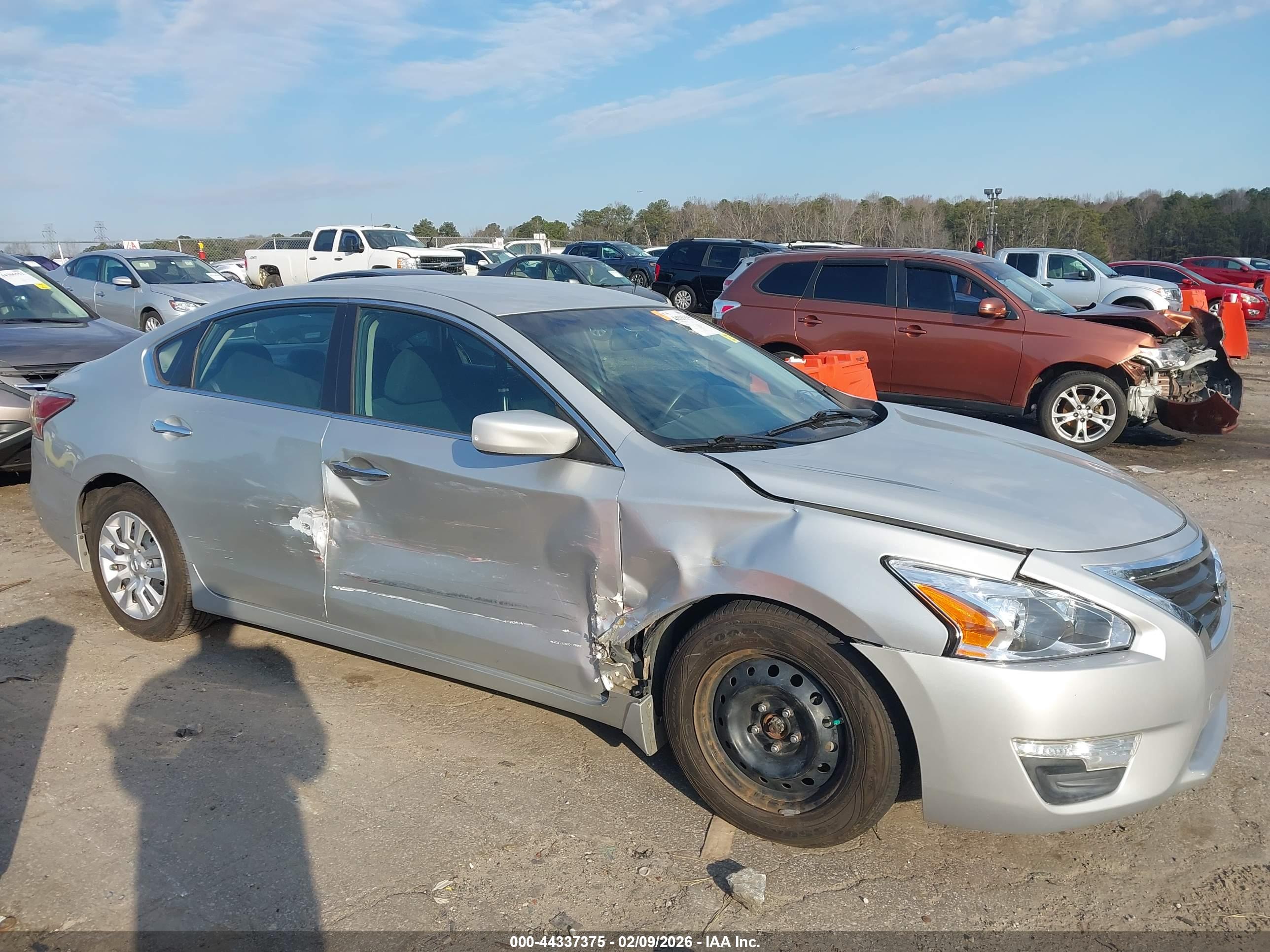 NISSAN ALTIMA image 6