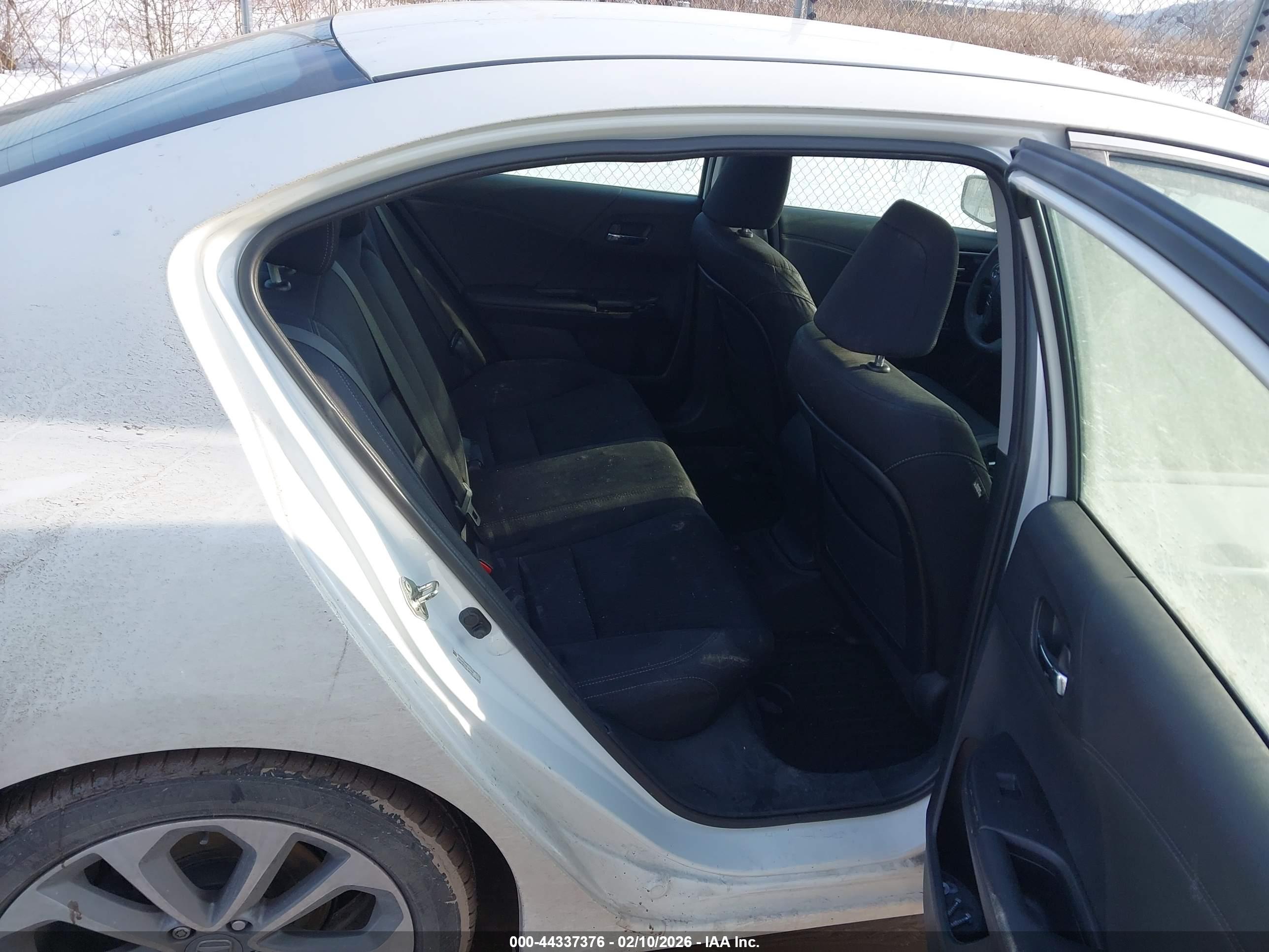 HONDA ACCORD image 8
