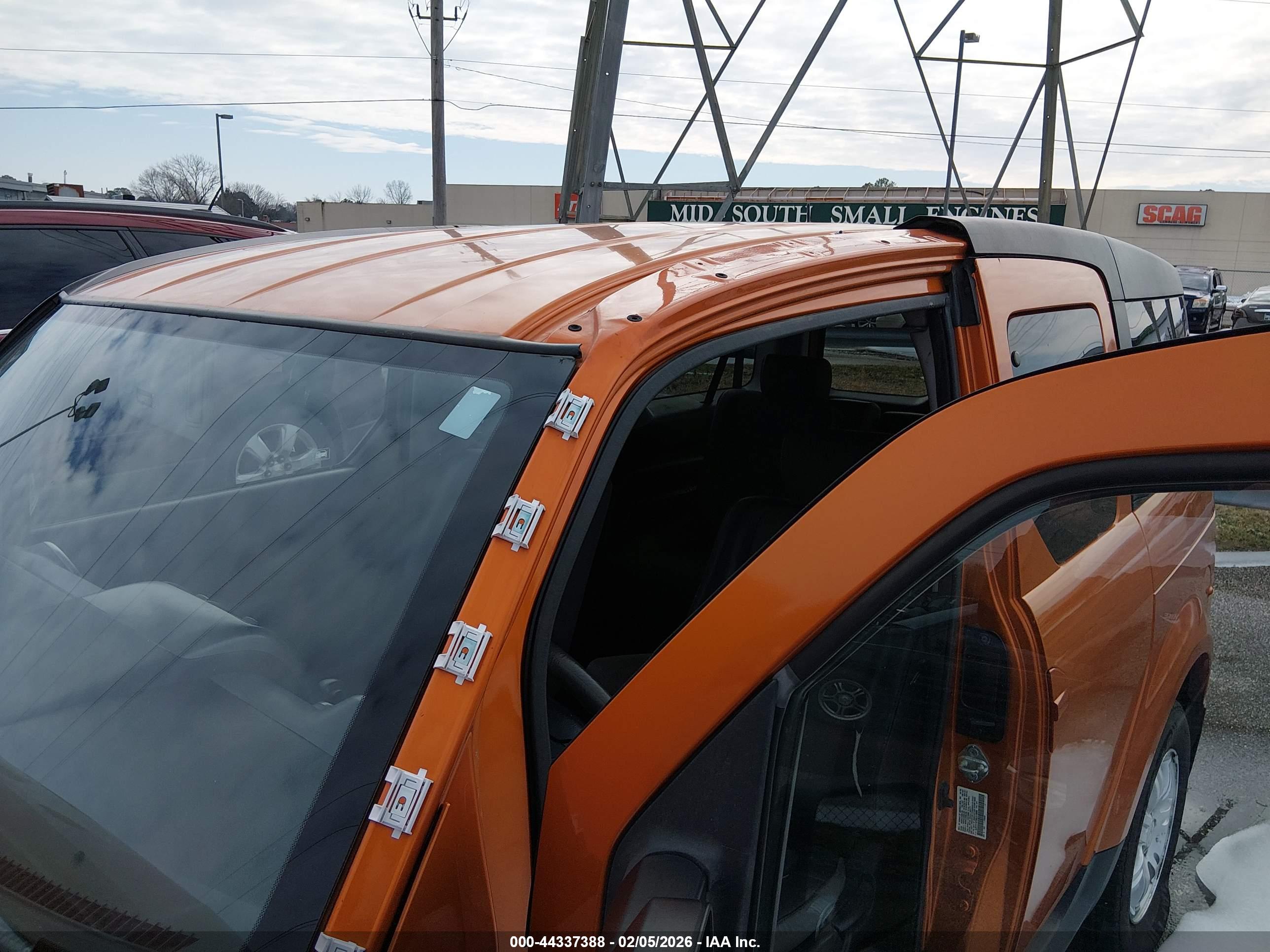 HONDA ELEMENT image 6