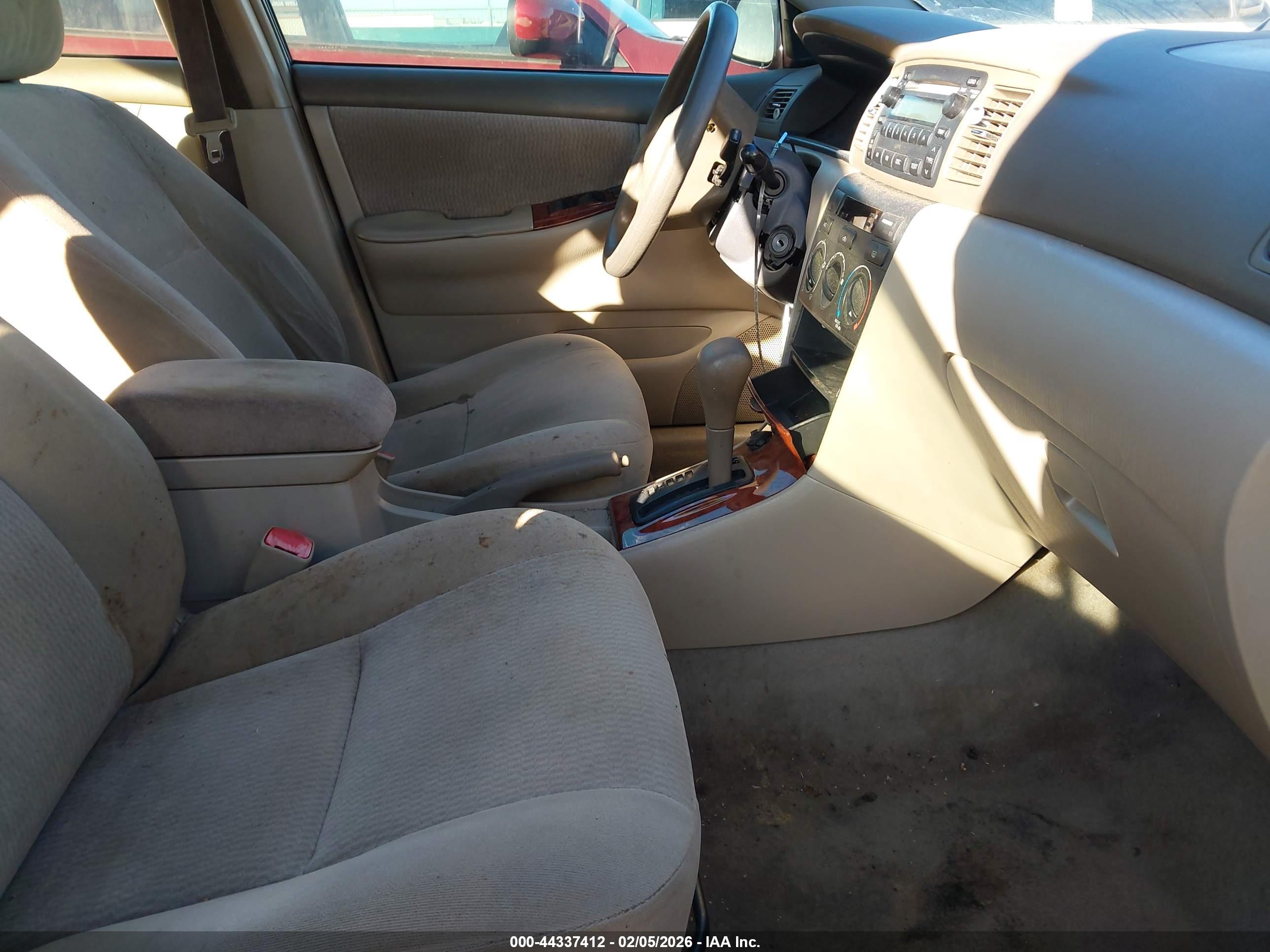 TOYOTA COROLLA image 5