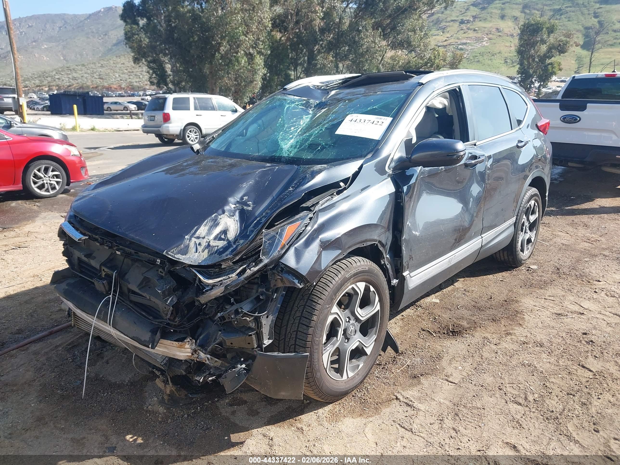 HONDA CR-V image 2