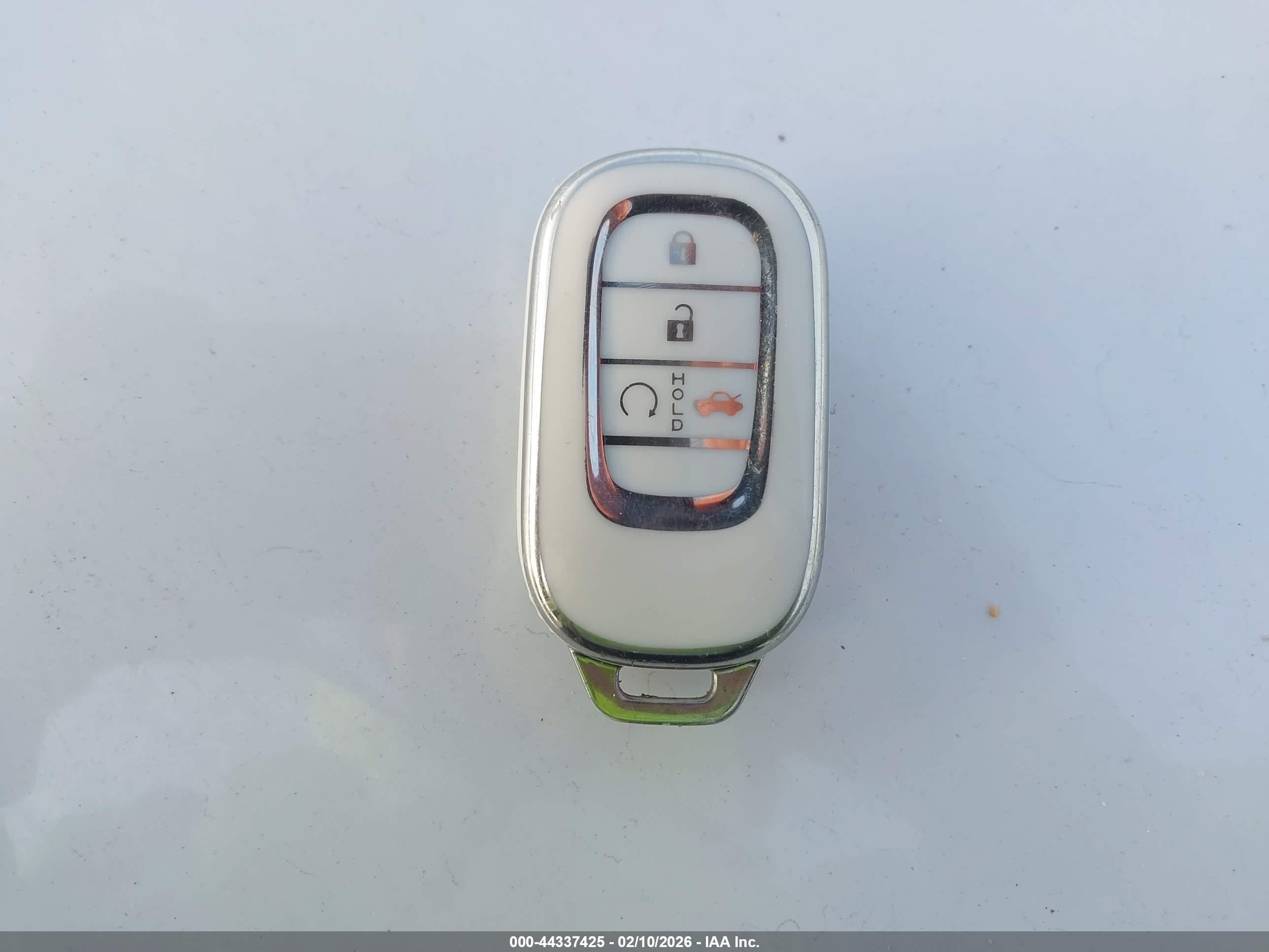 HONDA ACCORD image 11