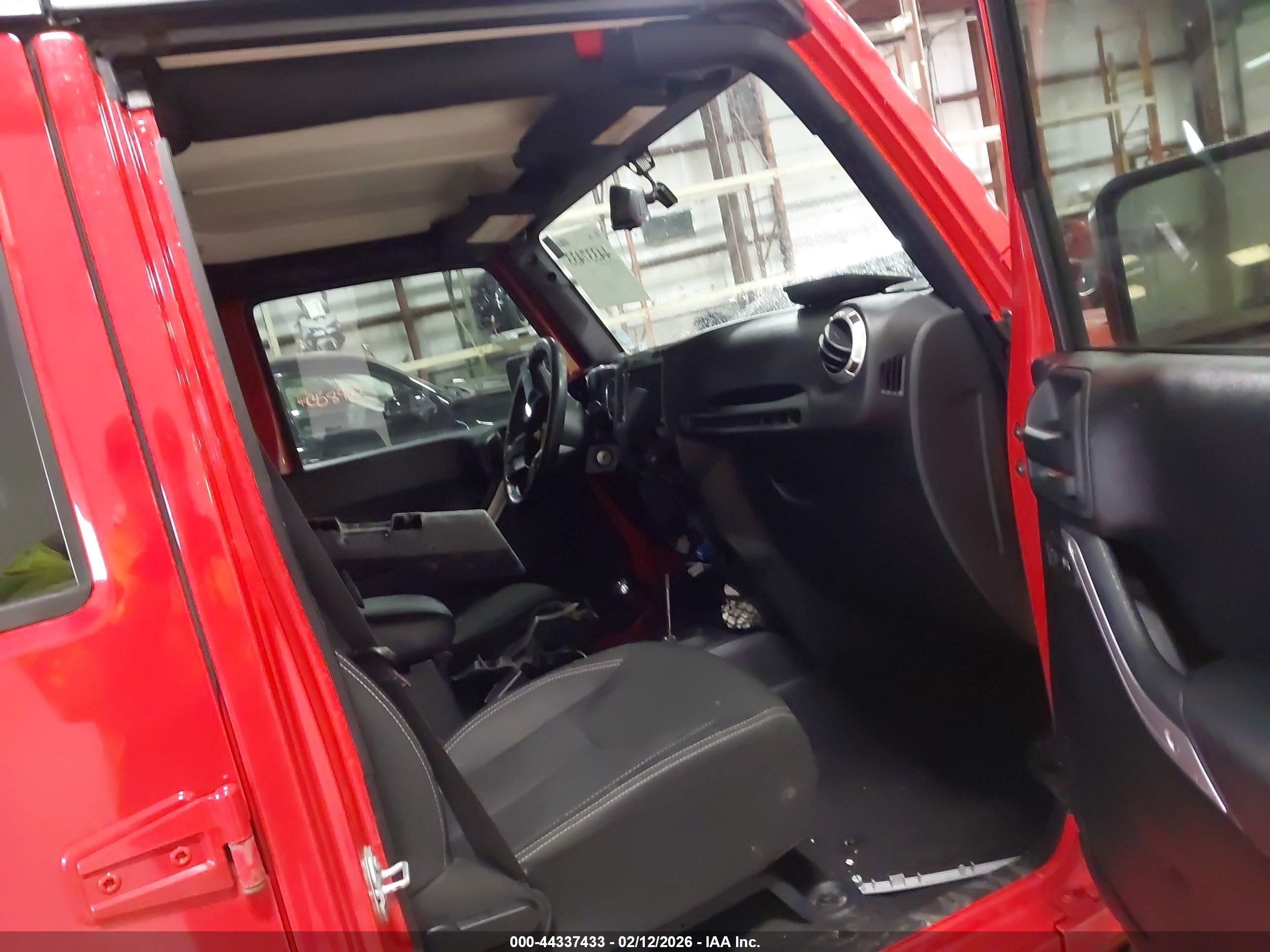 JEEP WRANGLER image 5