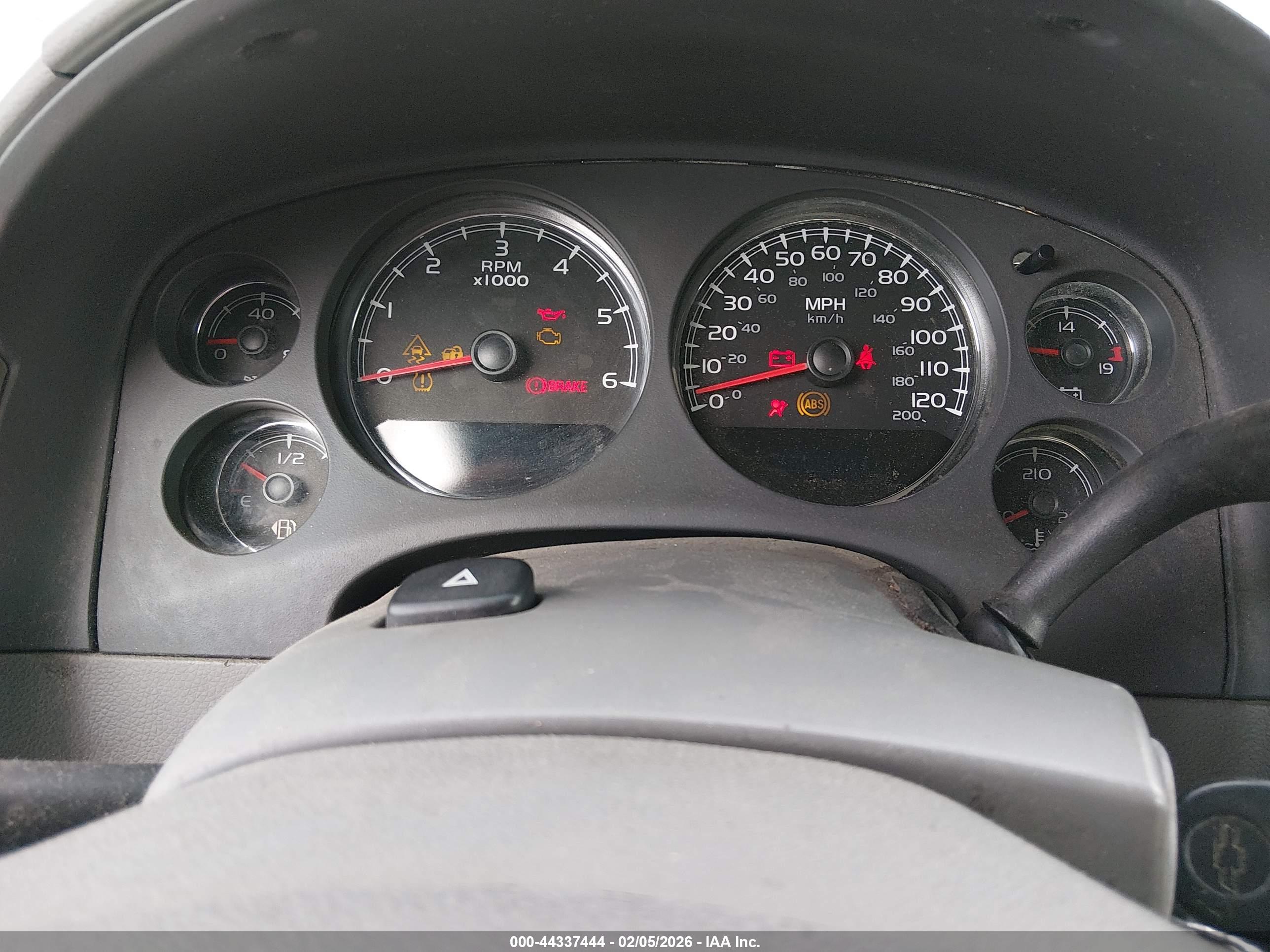 CHEVROLET AVALANCHE image 7